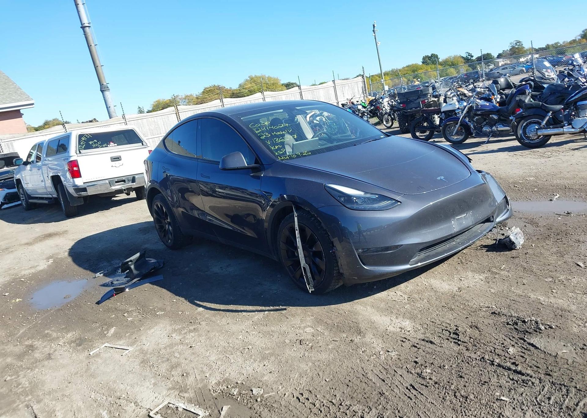 2023 TESLA MODEL Y LONG RANGE
