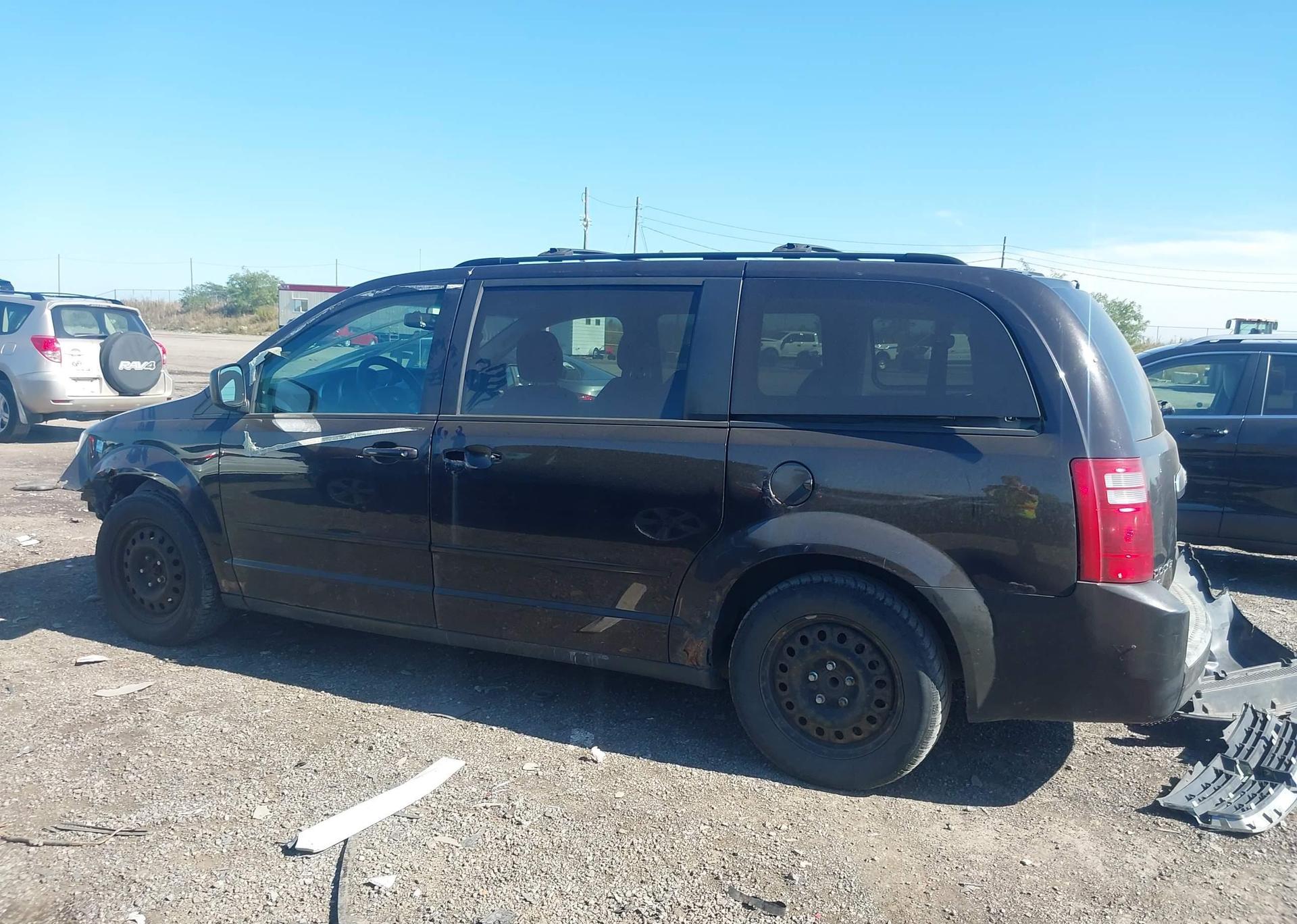 2010 DODGE GRAND CARAVAN SE