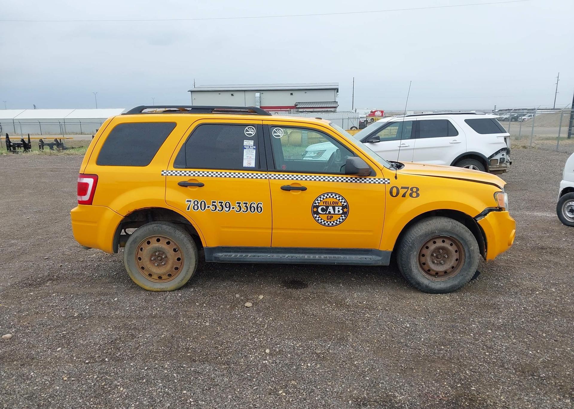 2012 FORD ESCAPE XLT