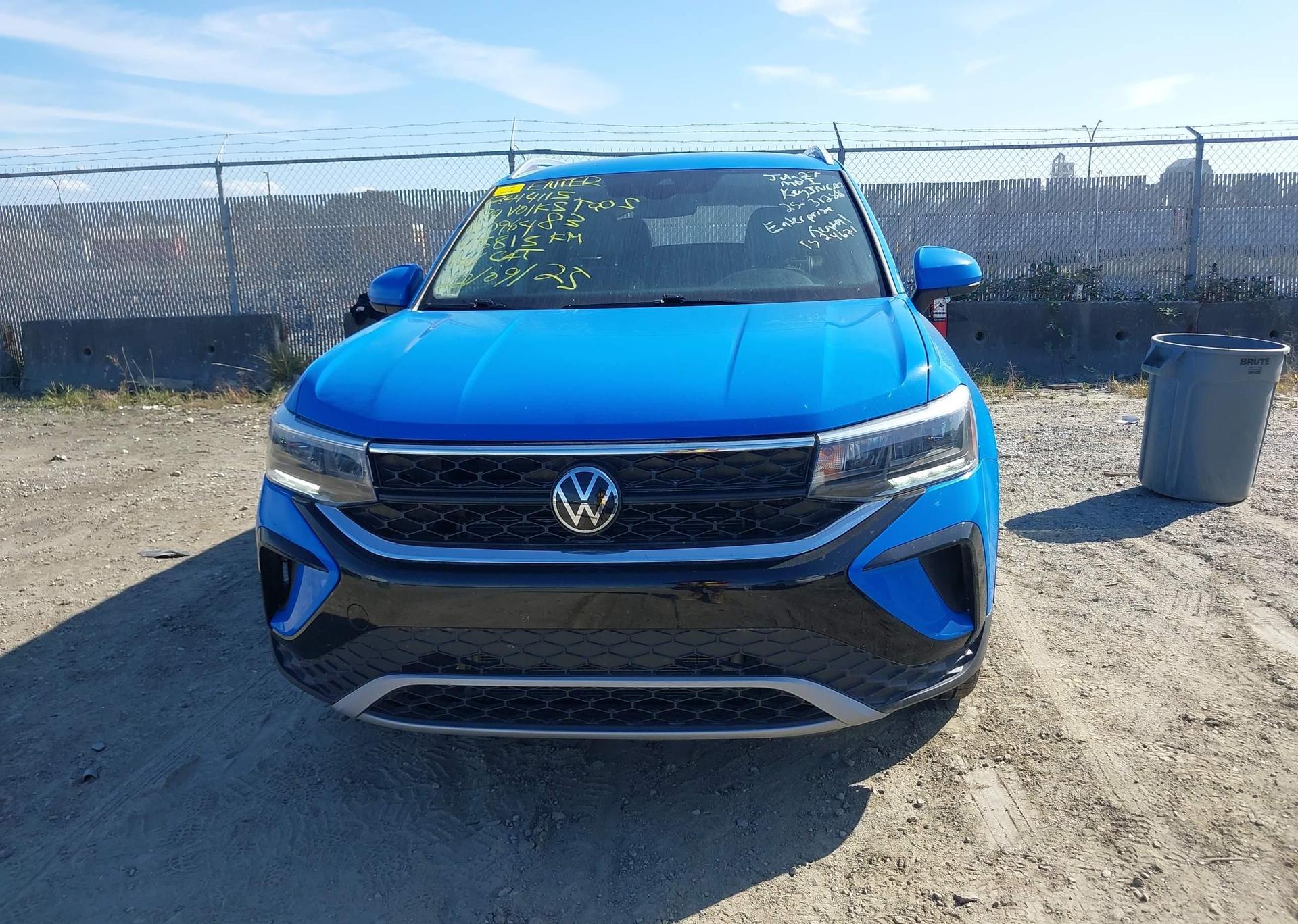 2024 VOLKSWAGEN TAOS SE