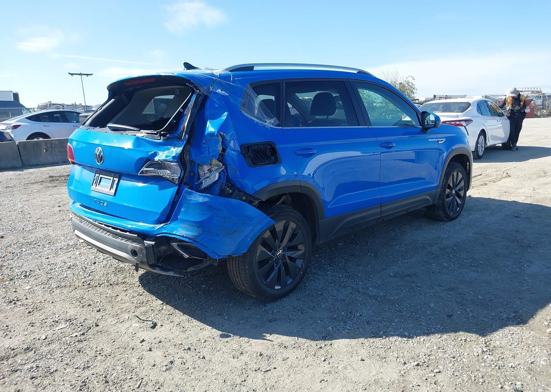2024 VOLKSWAGEN TAOS SE