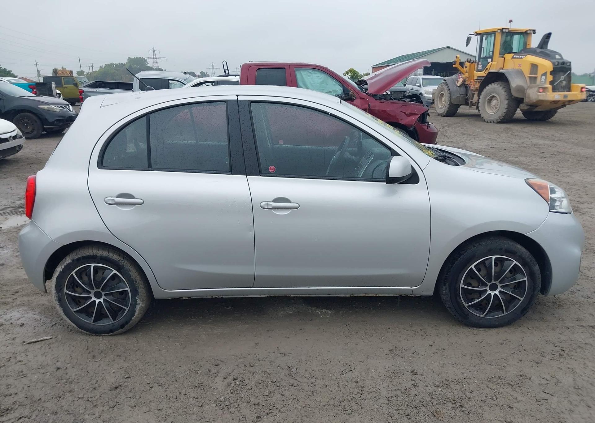 2015 NISSAN MICRA