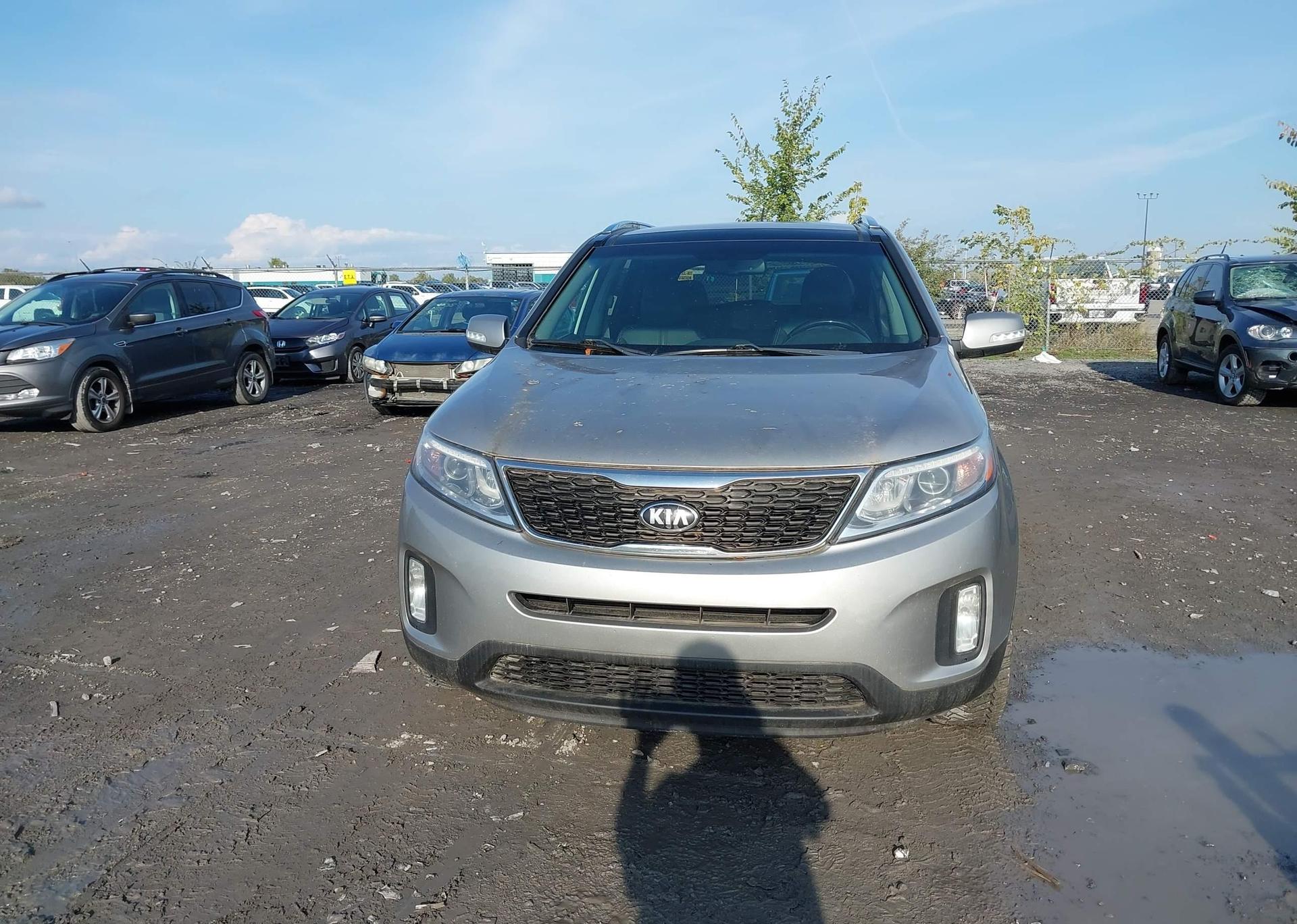 2014 KIA SORENTO EX