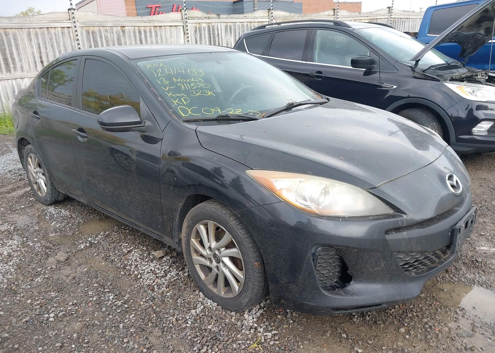 2013 MAZDA MAZDA3