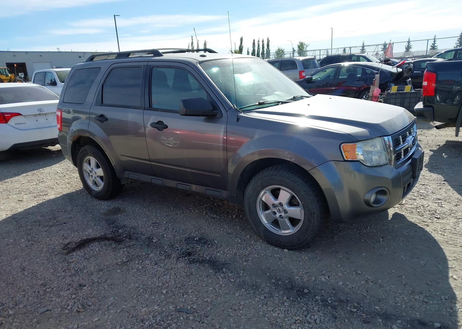 2012 FORD ESCAPE XLT