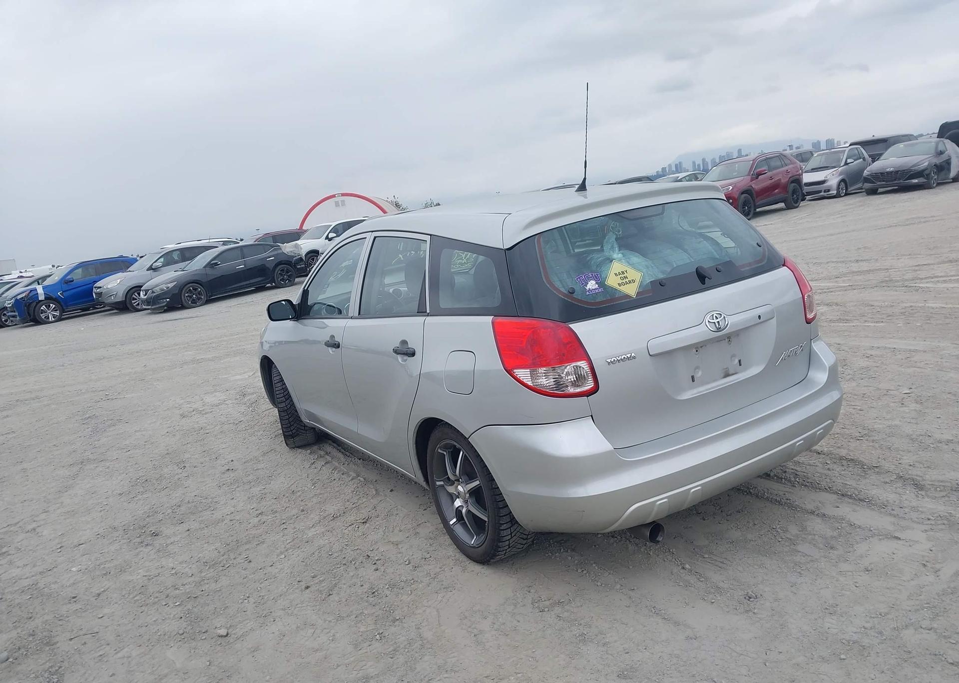 2004 TOYOTA MATRIX STANDARD