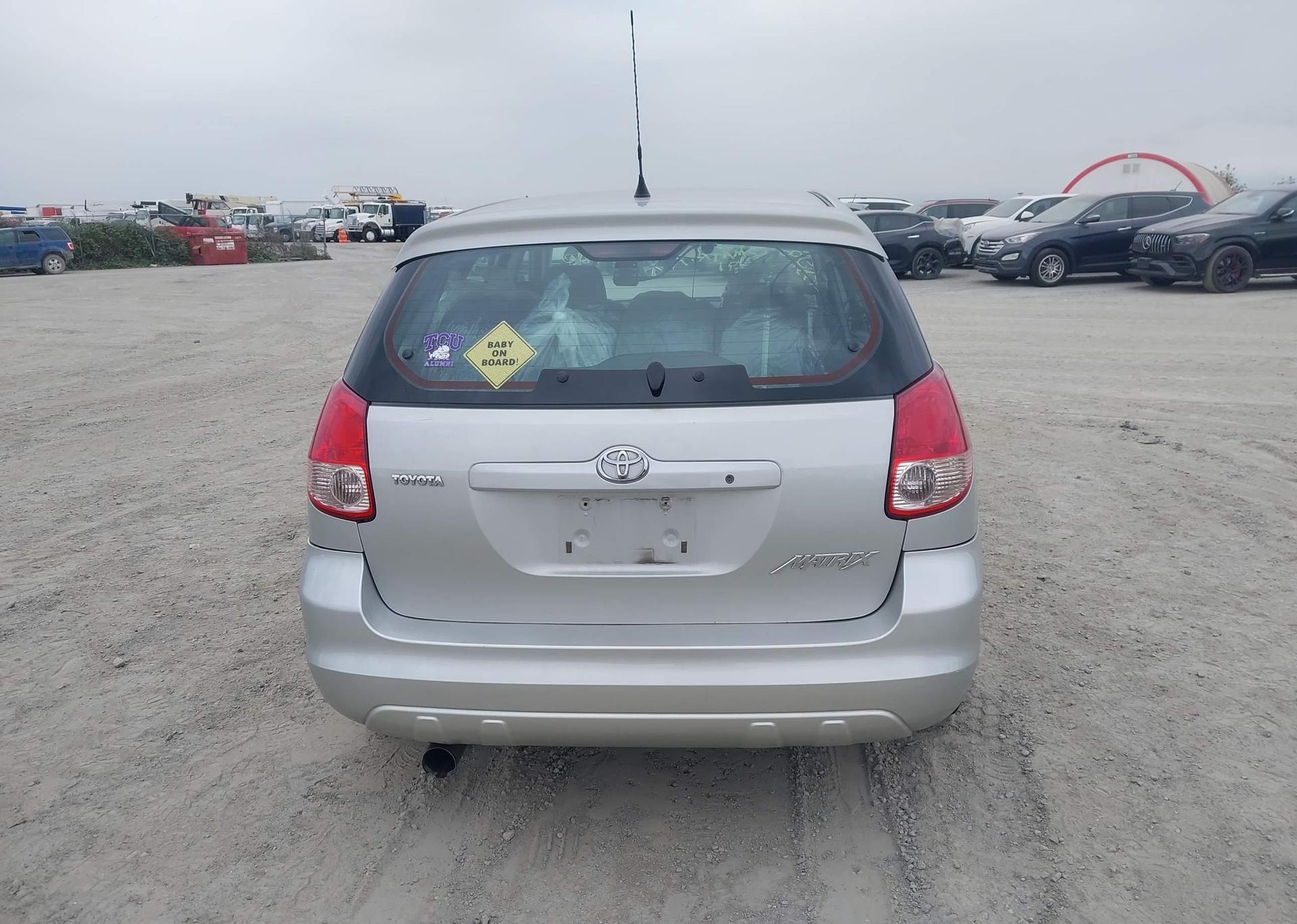 2004 TOYOTA MATRIX STANDARD
