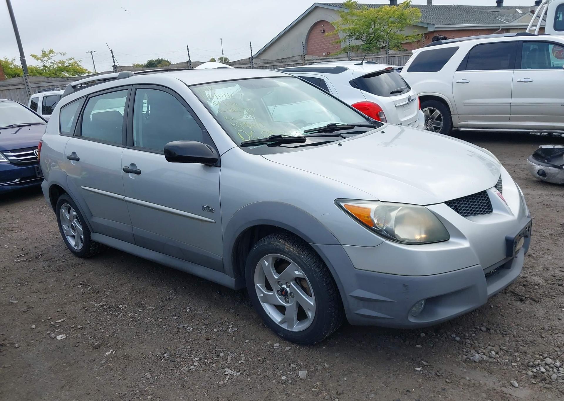 2004 PONTIAC VIBE