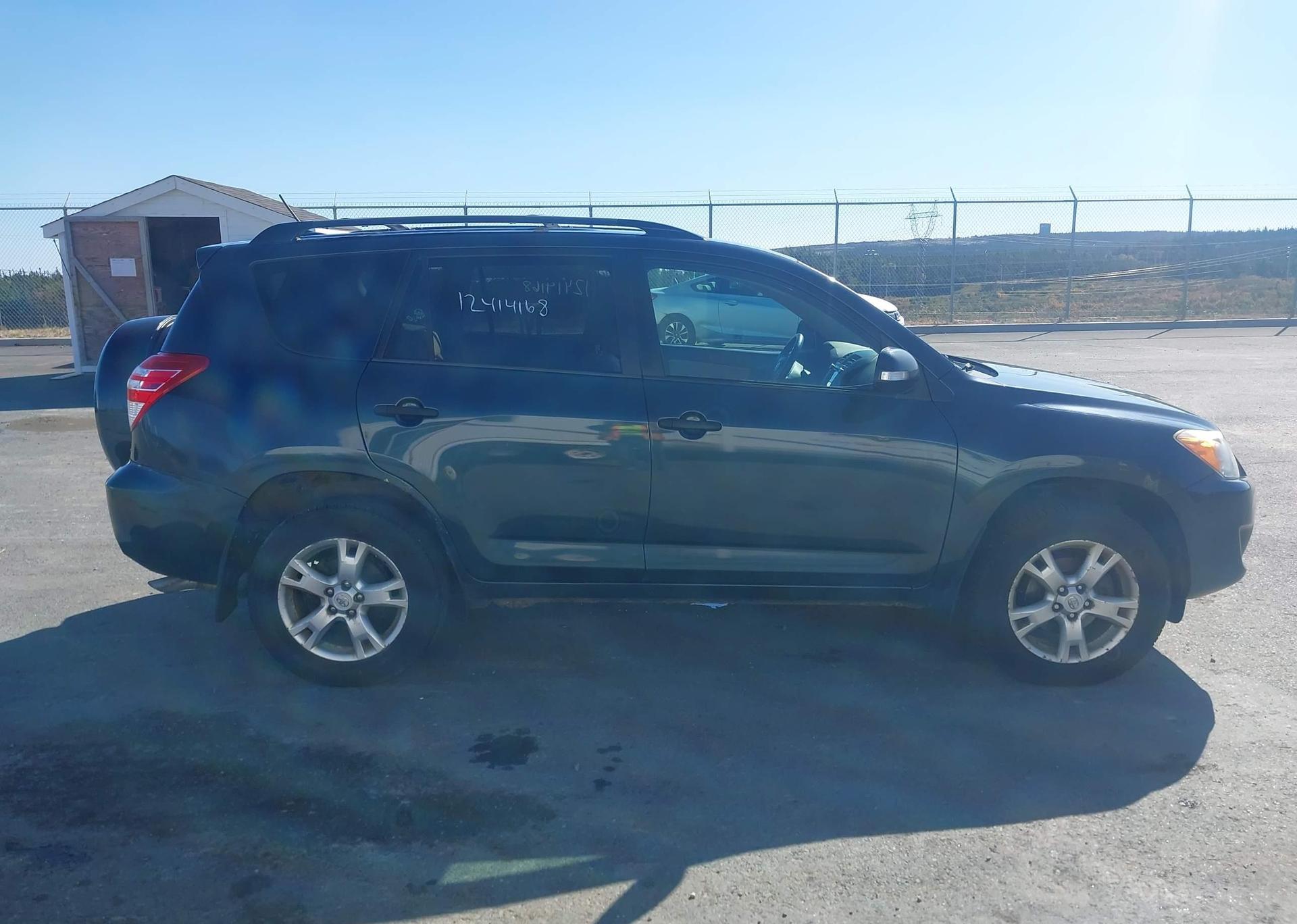2010 TOYOTA RAV4 BASE V6