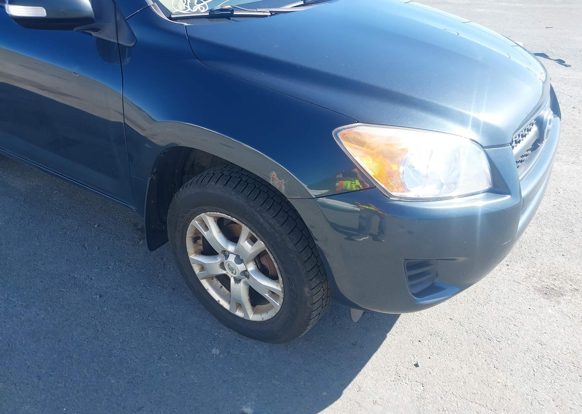 2010 TOYOTA RAV4 BASE V6
