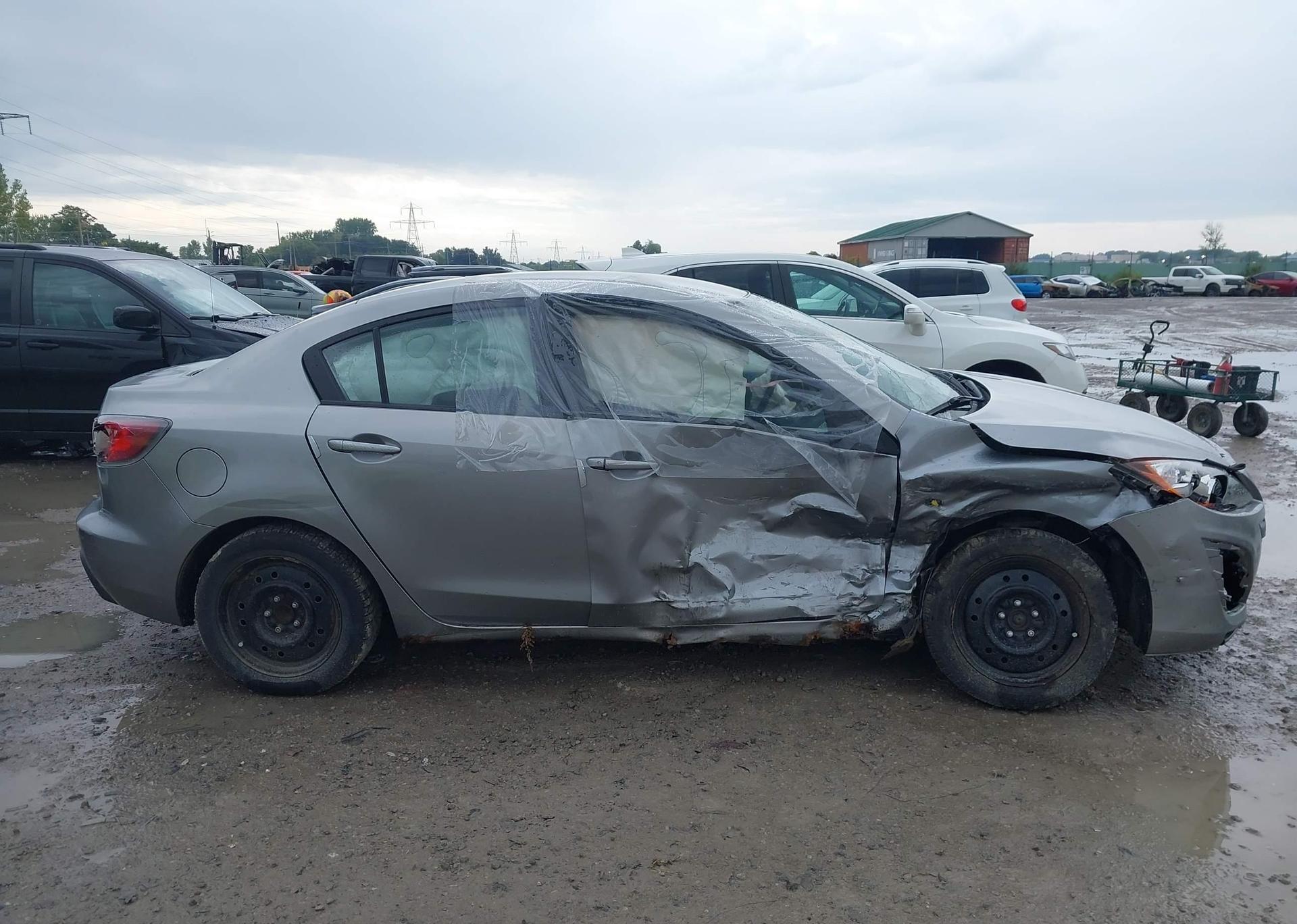 2010 MAZDA MAZDA3 GS