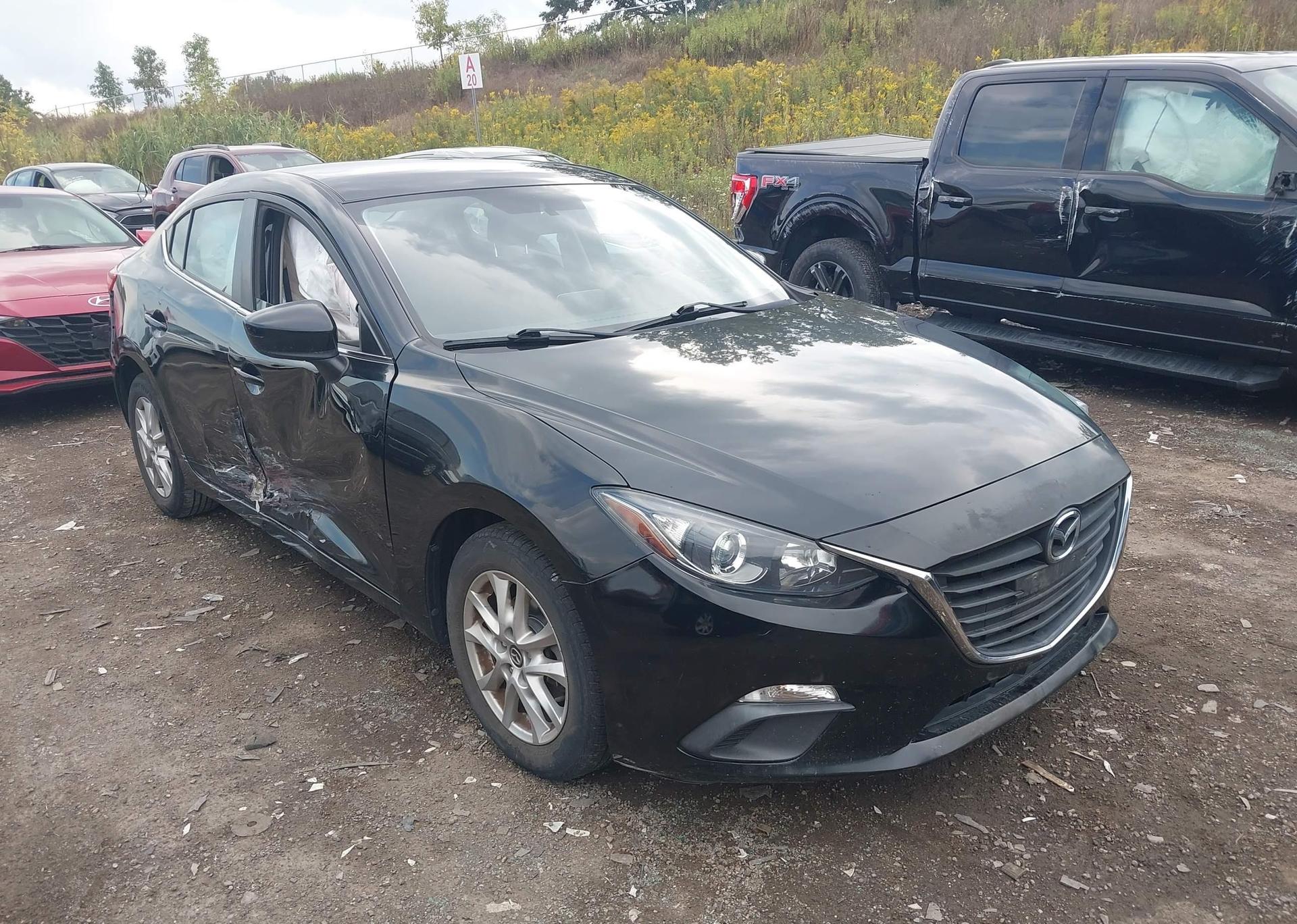 2015 MAZDA MAZDA3 GS