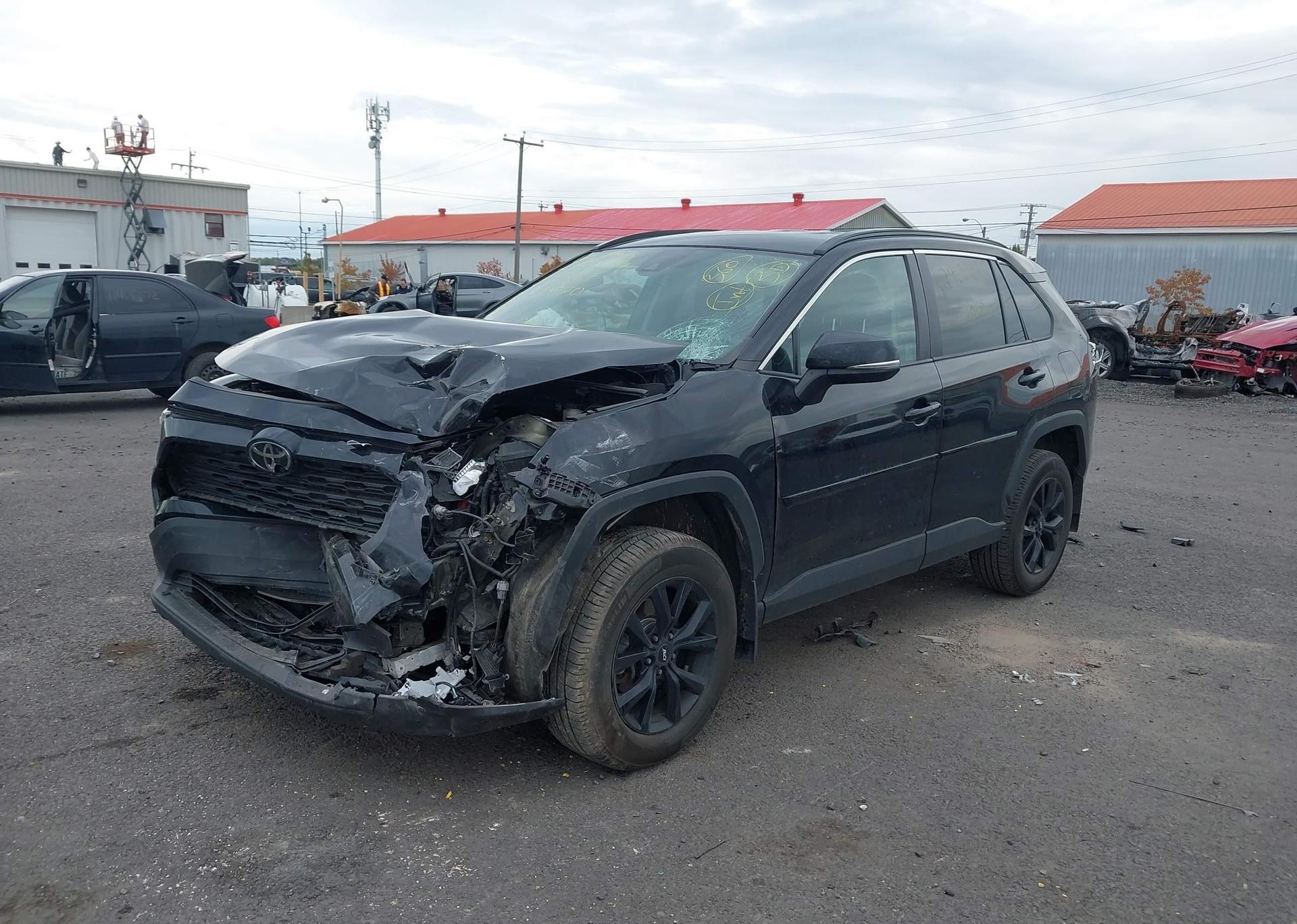 2021 TOYOTA RAV4 LE