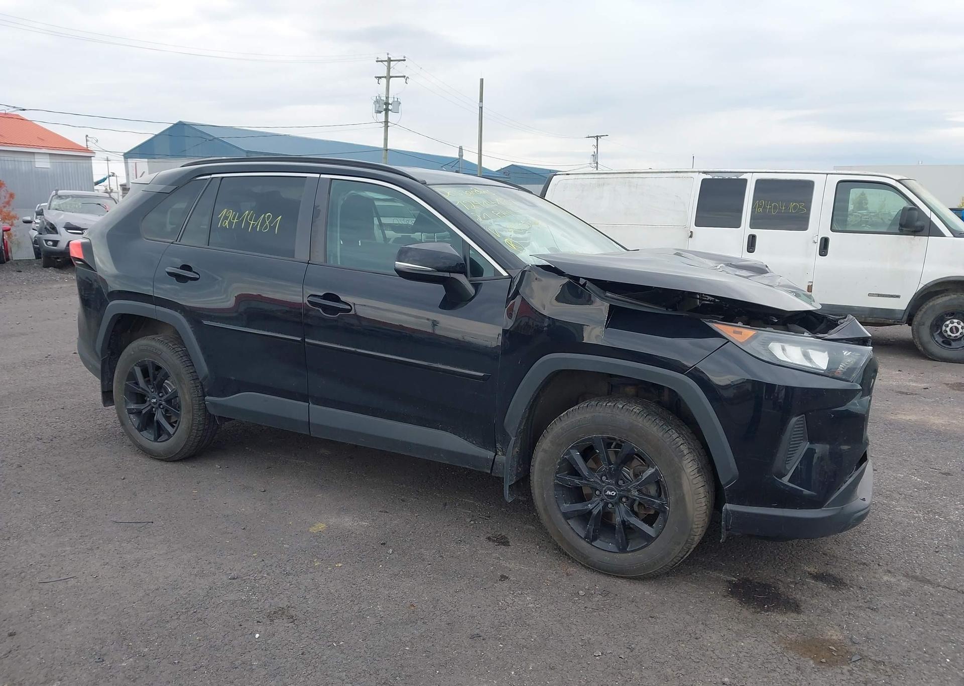 2021 TOYOTA RAV4 LE