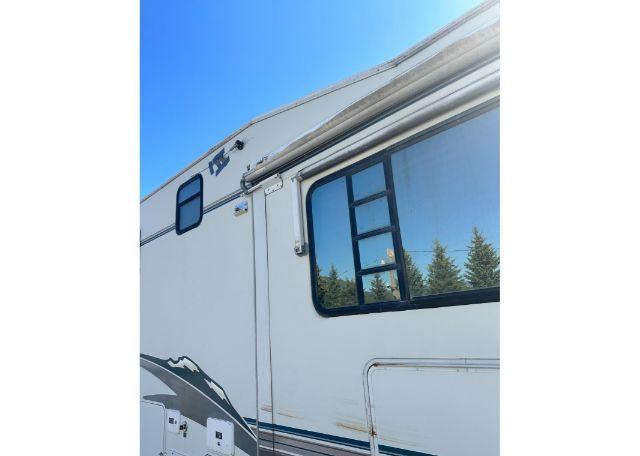 1999 WESTERN RV Alpenlite Riviera