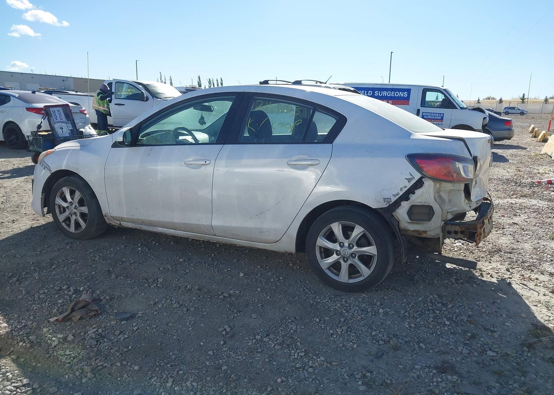 2011 MAZDA MAZDA3 GX