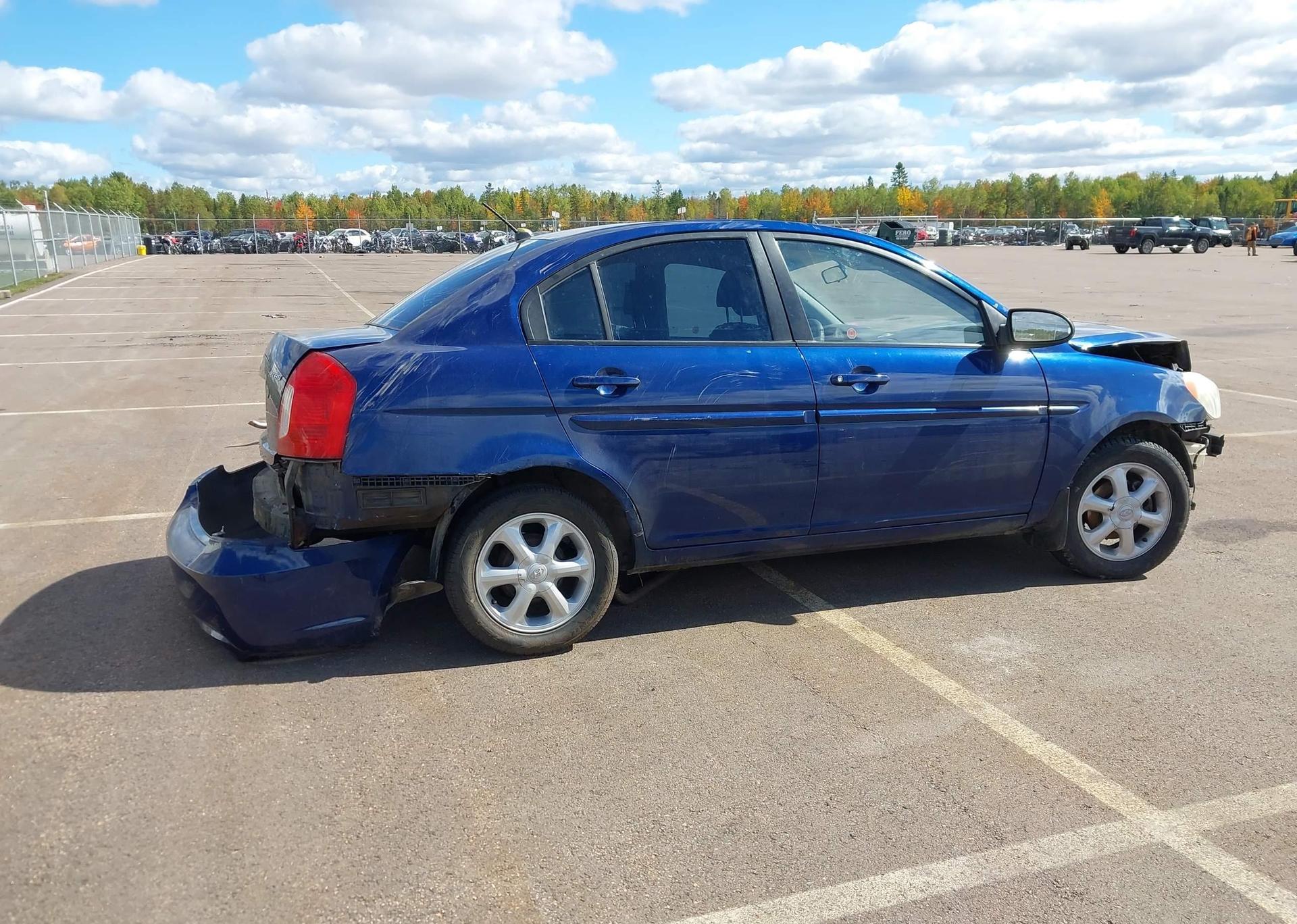 2009 HYUNDAI ACCENT GLS