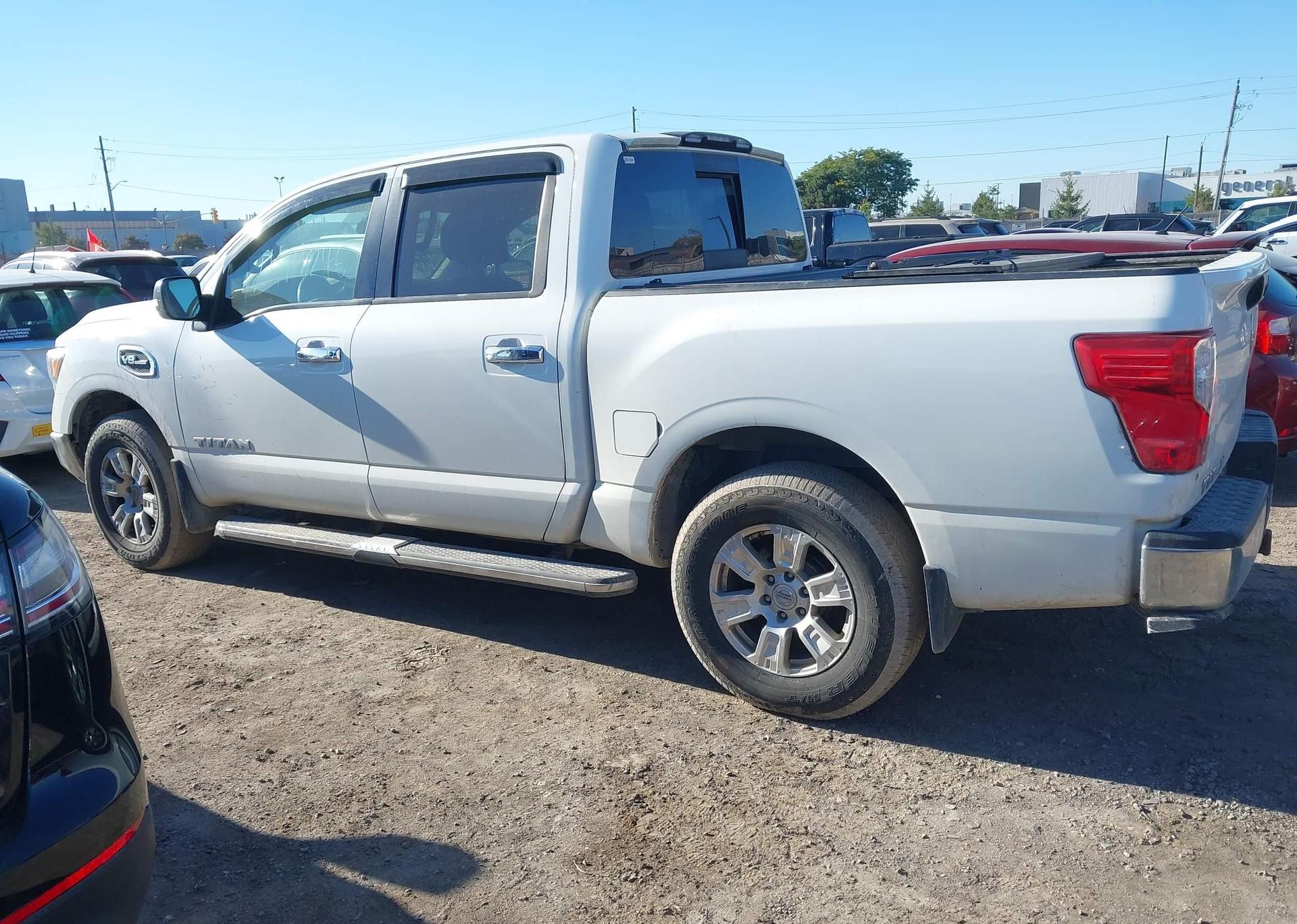 2017 NISSAN TITAN PLATINUM RESERVE