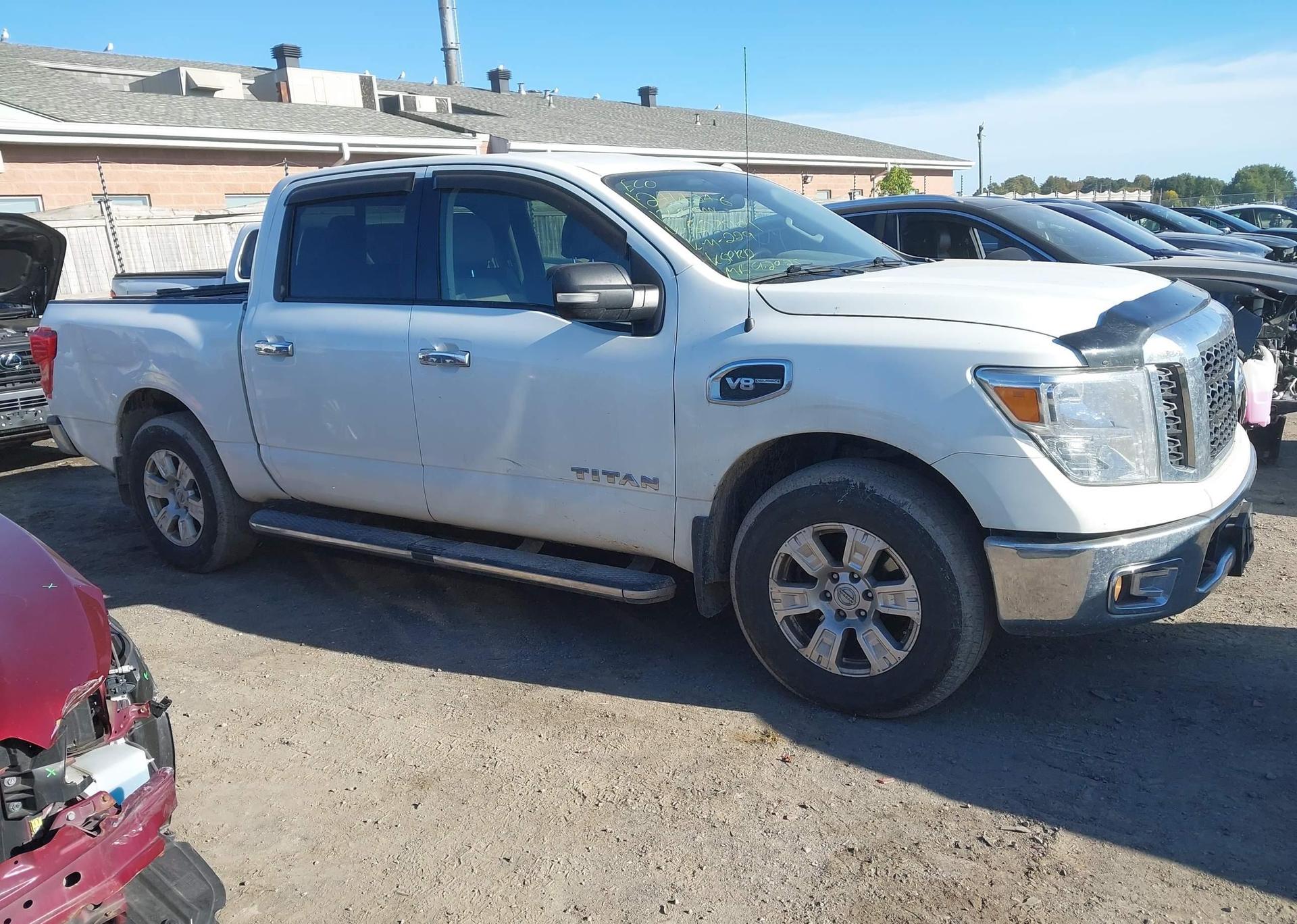 2017 NISSAN TITAN PLATINUM RESERVE