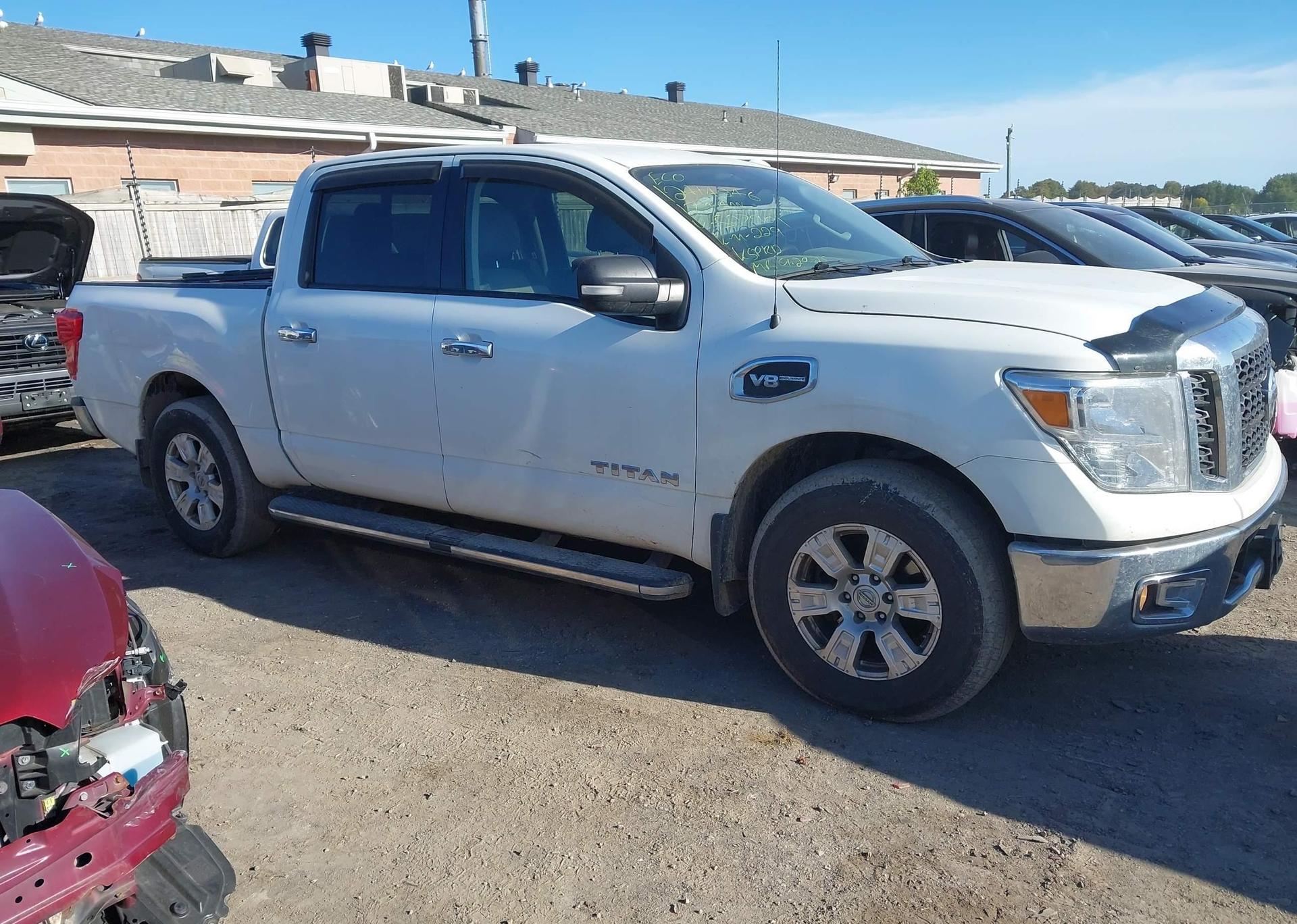 2017 NISSAN TITAN PLATINUM RESERVE