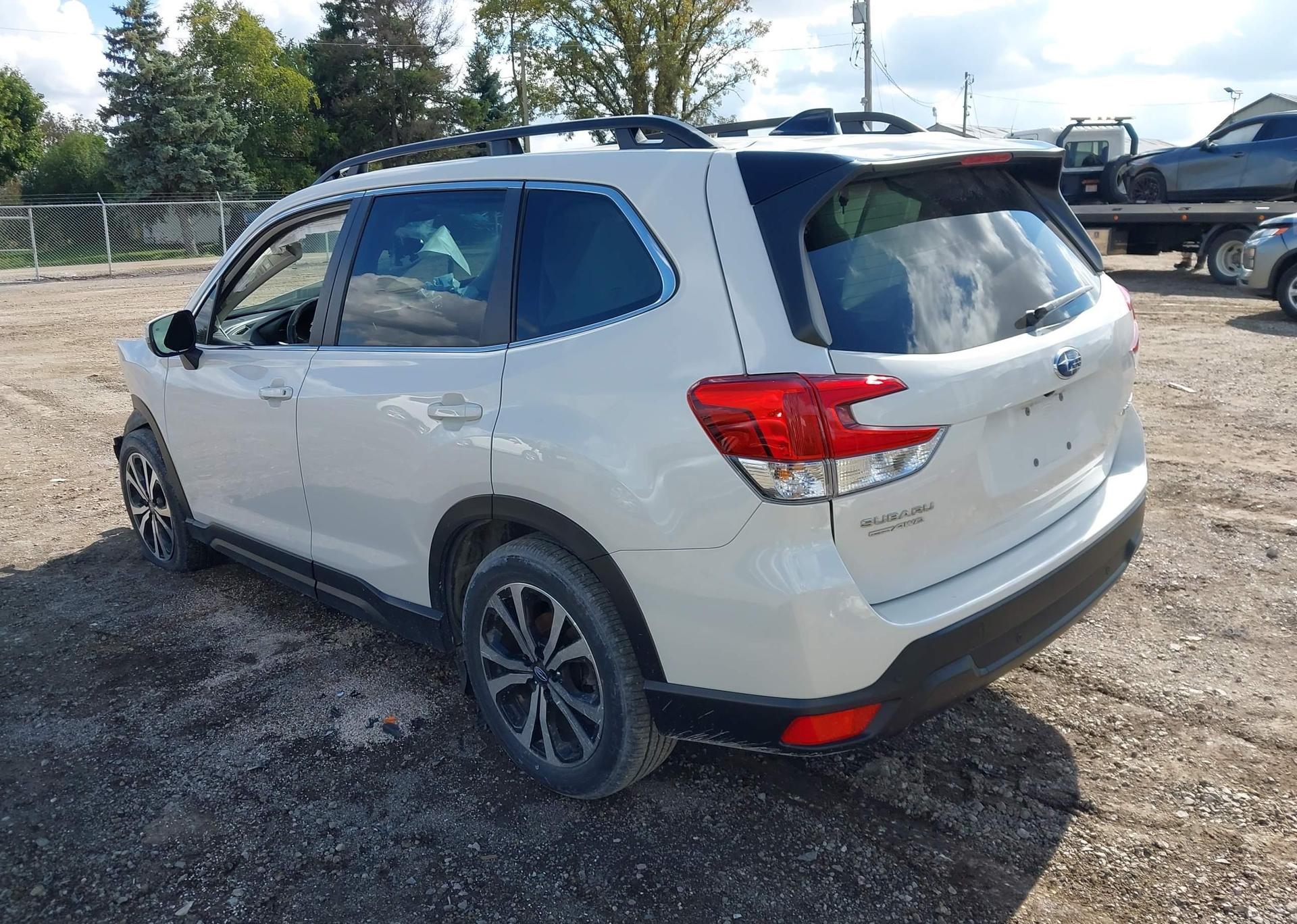 2024 SUBARU FORESTER LIMITED