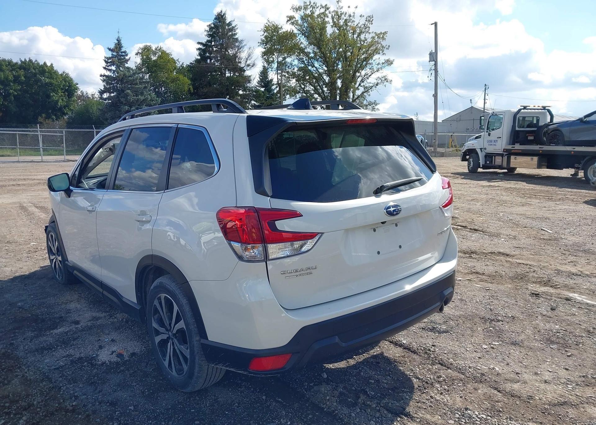2024 SUBARU FORESTER LIMITED