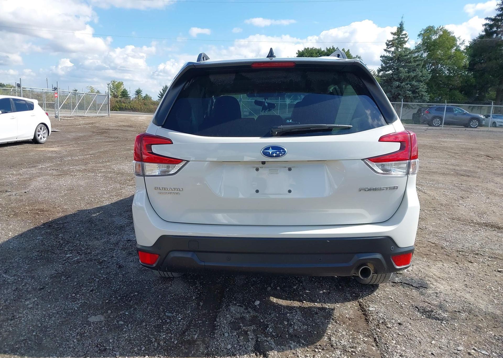2024 SUBARU FORESTER LIMITED