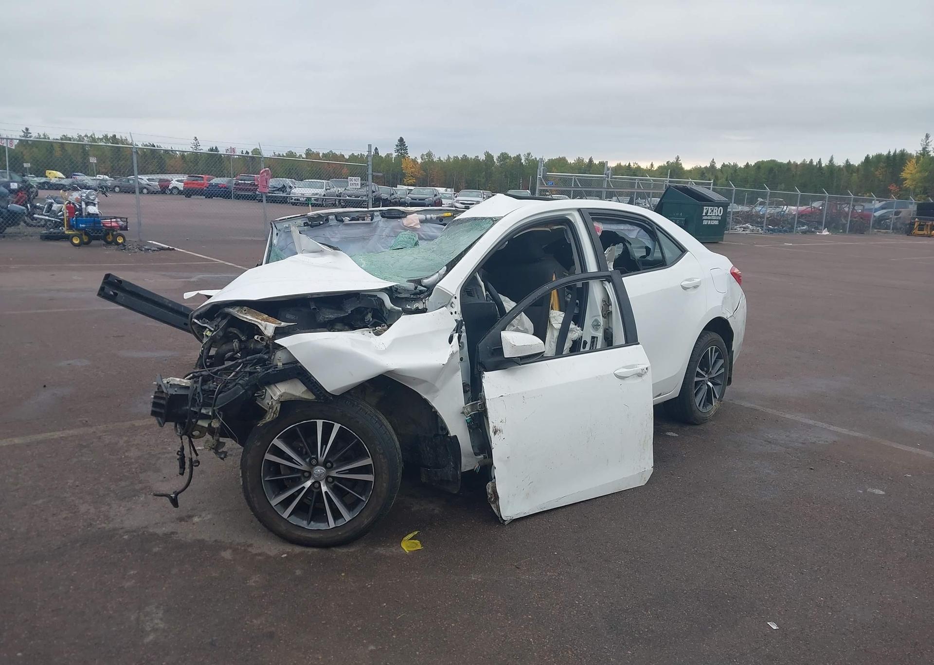 2018 TOYOTA COROLLA LE