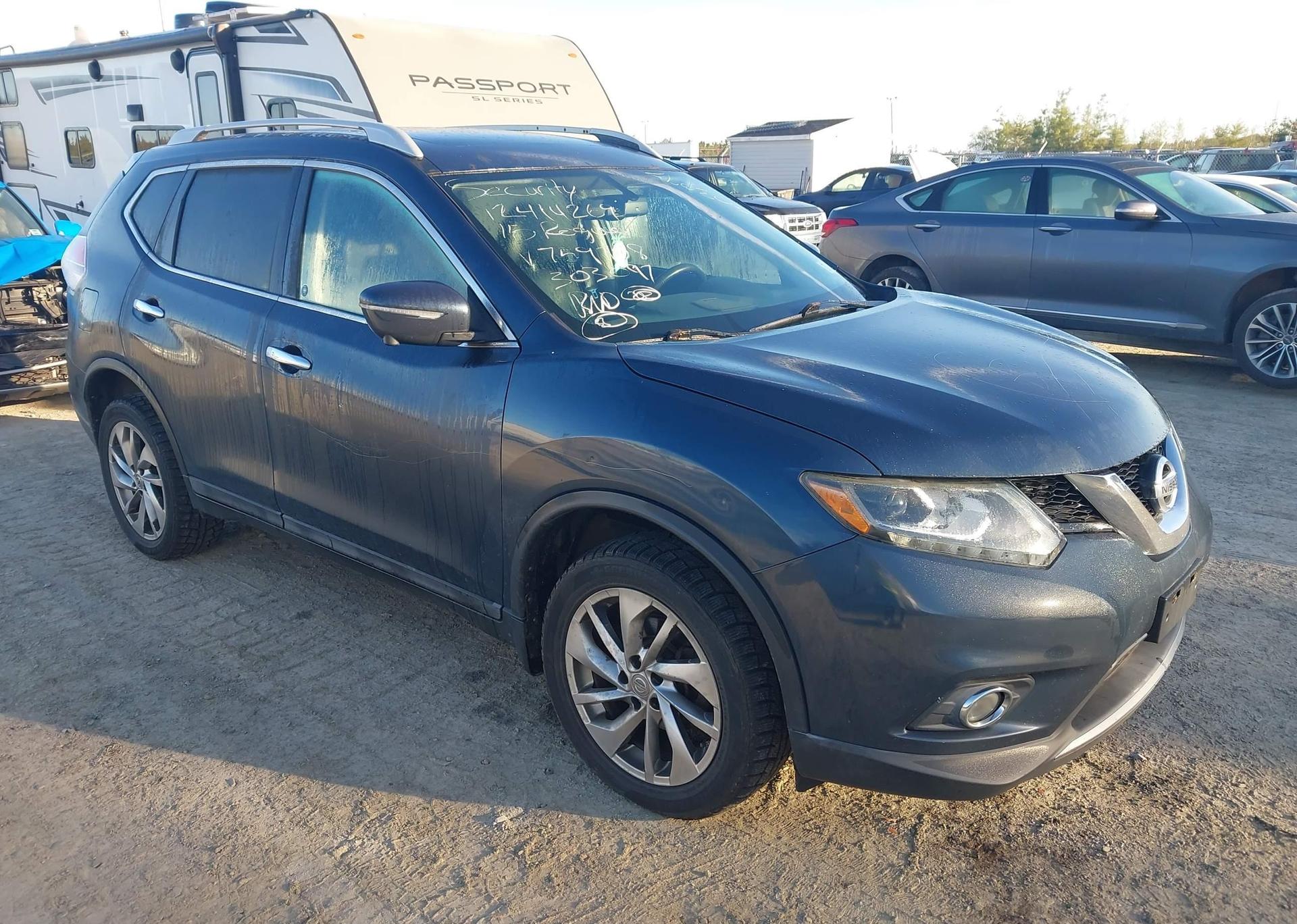 2015 NISSAN ROGUE S
