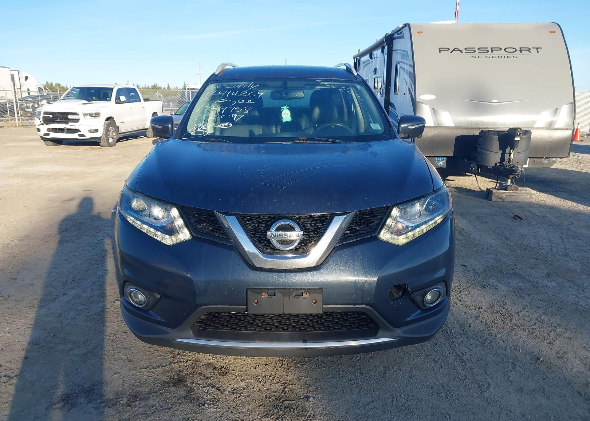 2015 NISSAN ROGUE S