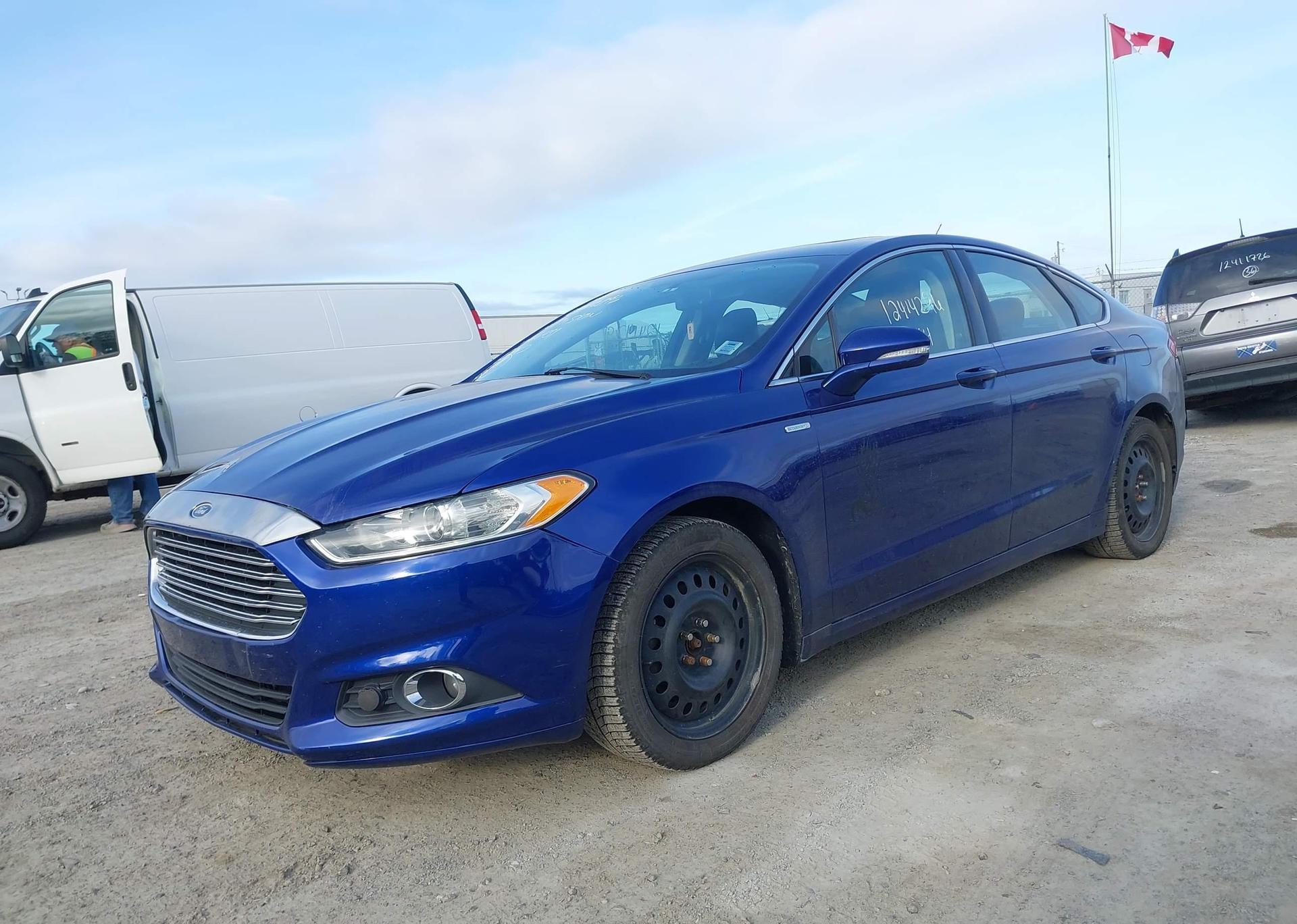 2014 FORD FUSION SE