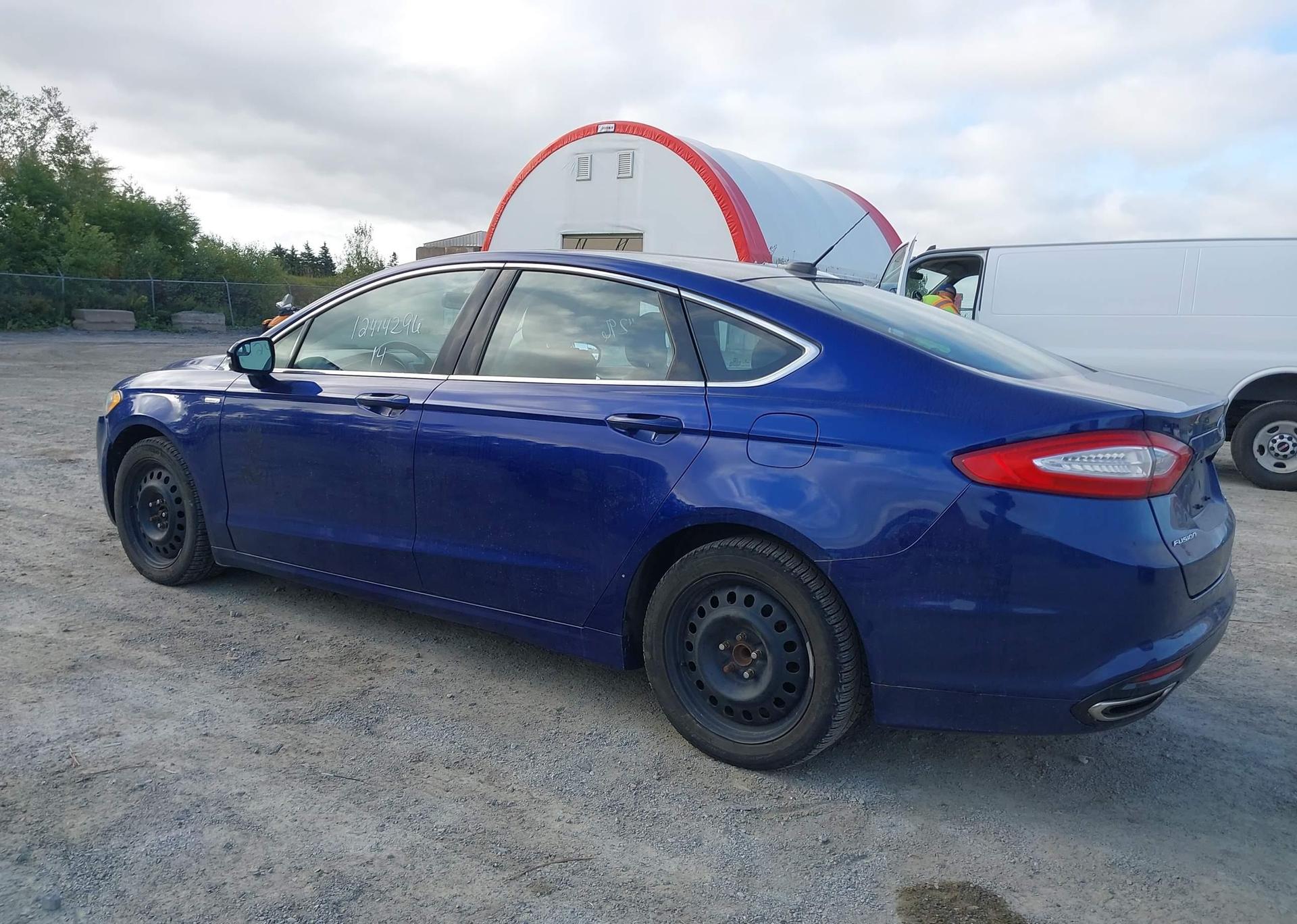 2014 FORD FUSION SE