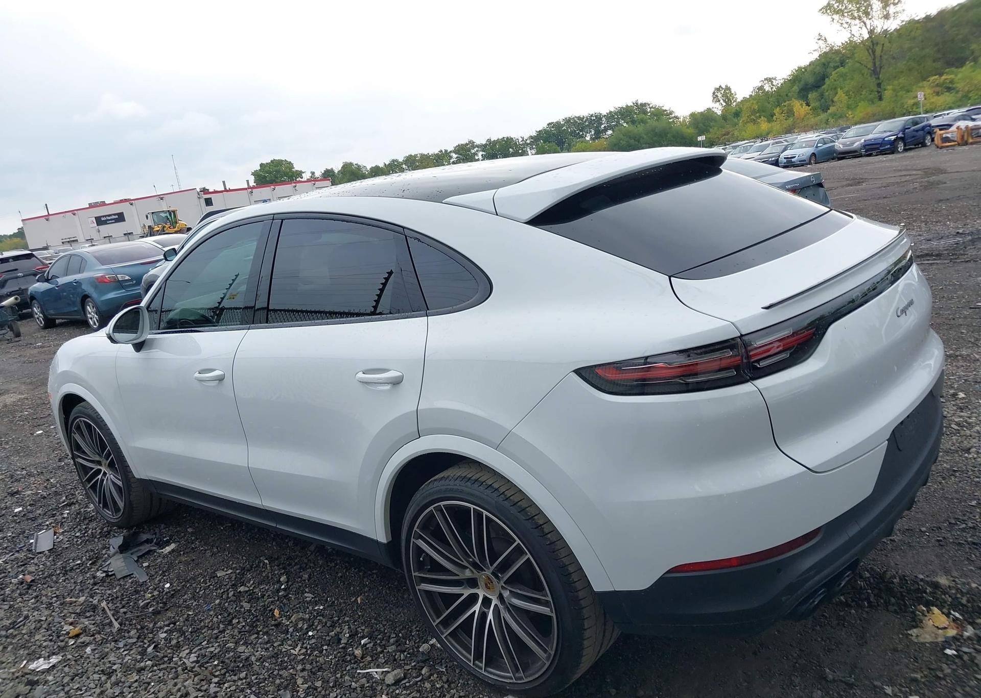 2023 PORSCHE CAYENNE