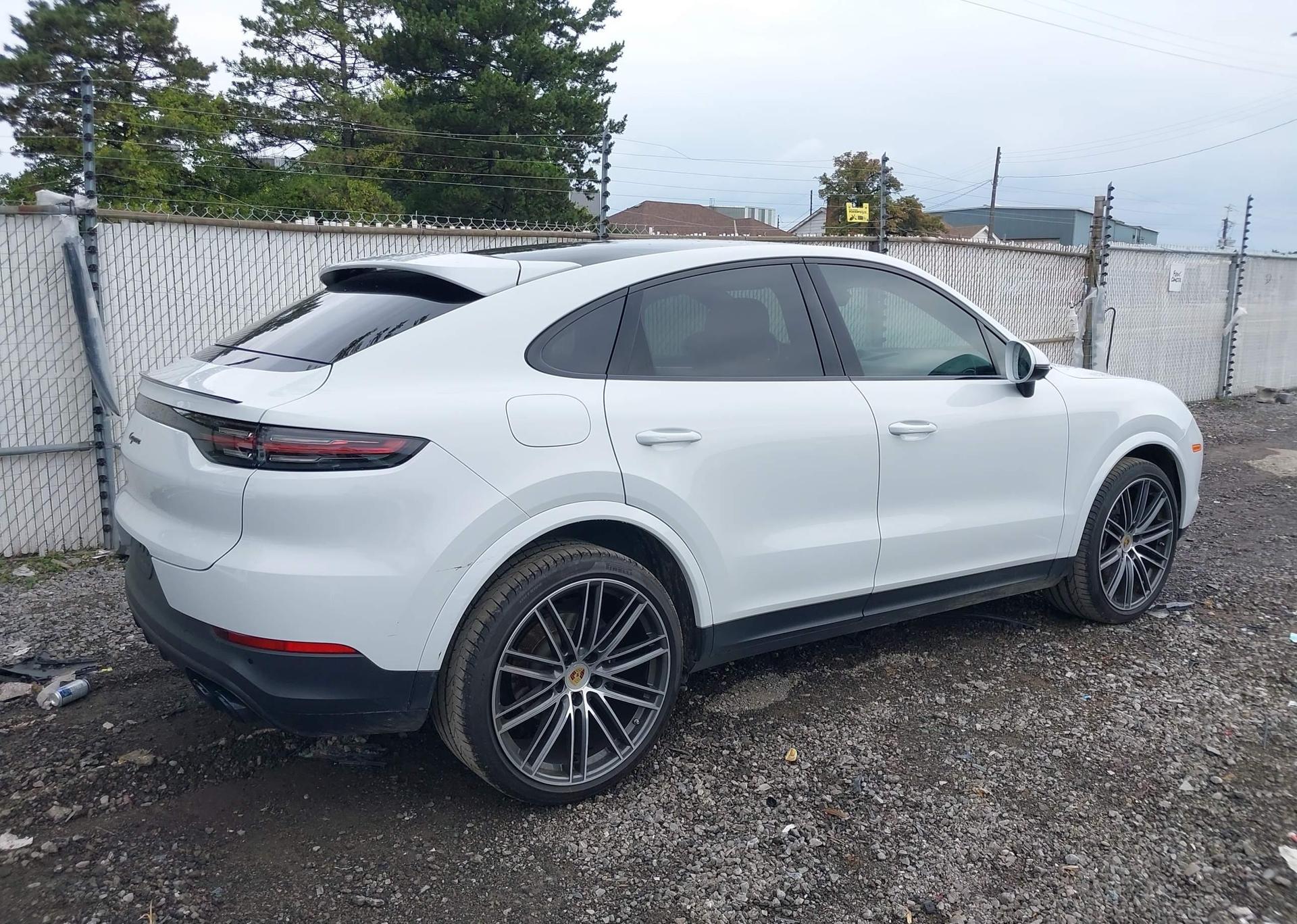 2023 PORSCHE CAYENNE