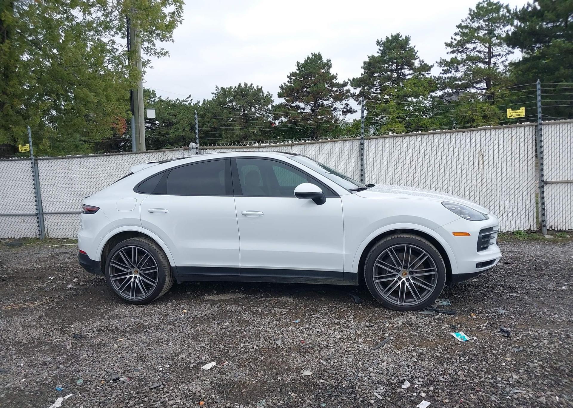2023 PORSCHE CAYENNE