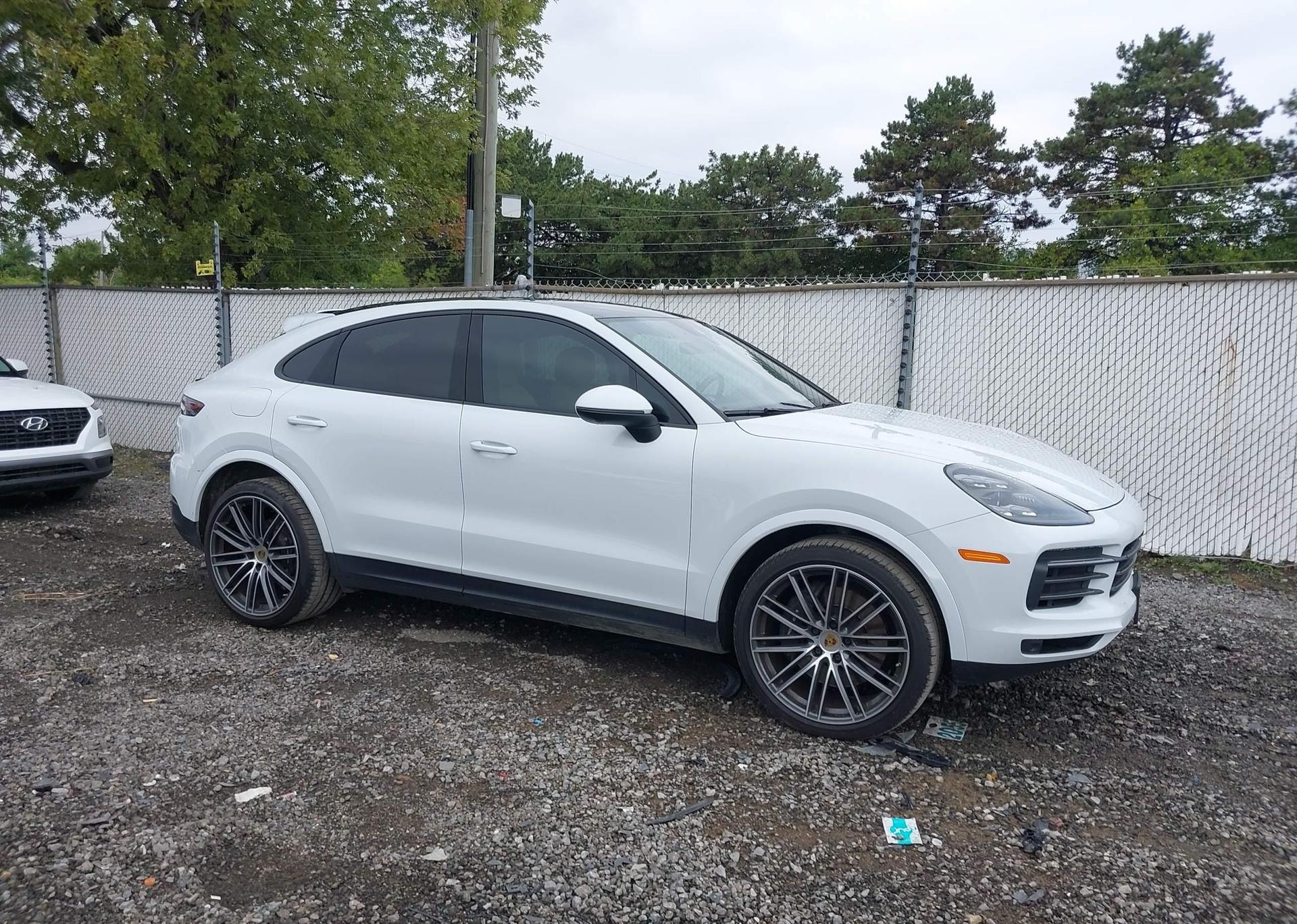 2023 PORSCHE CAYENNE