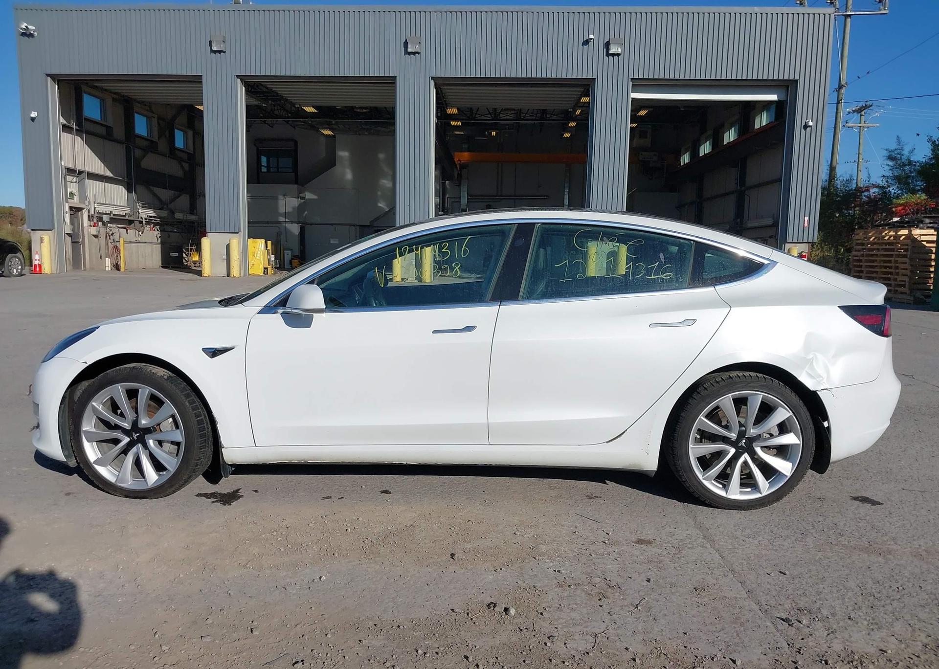 2019 TESLA MODEL 3