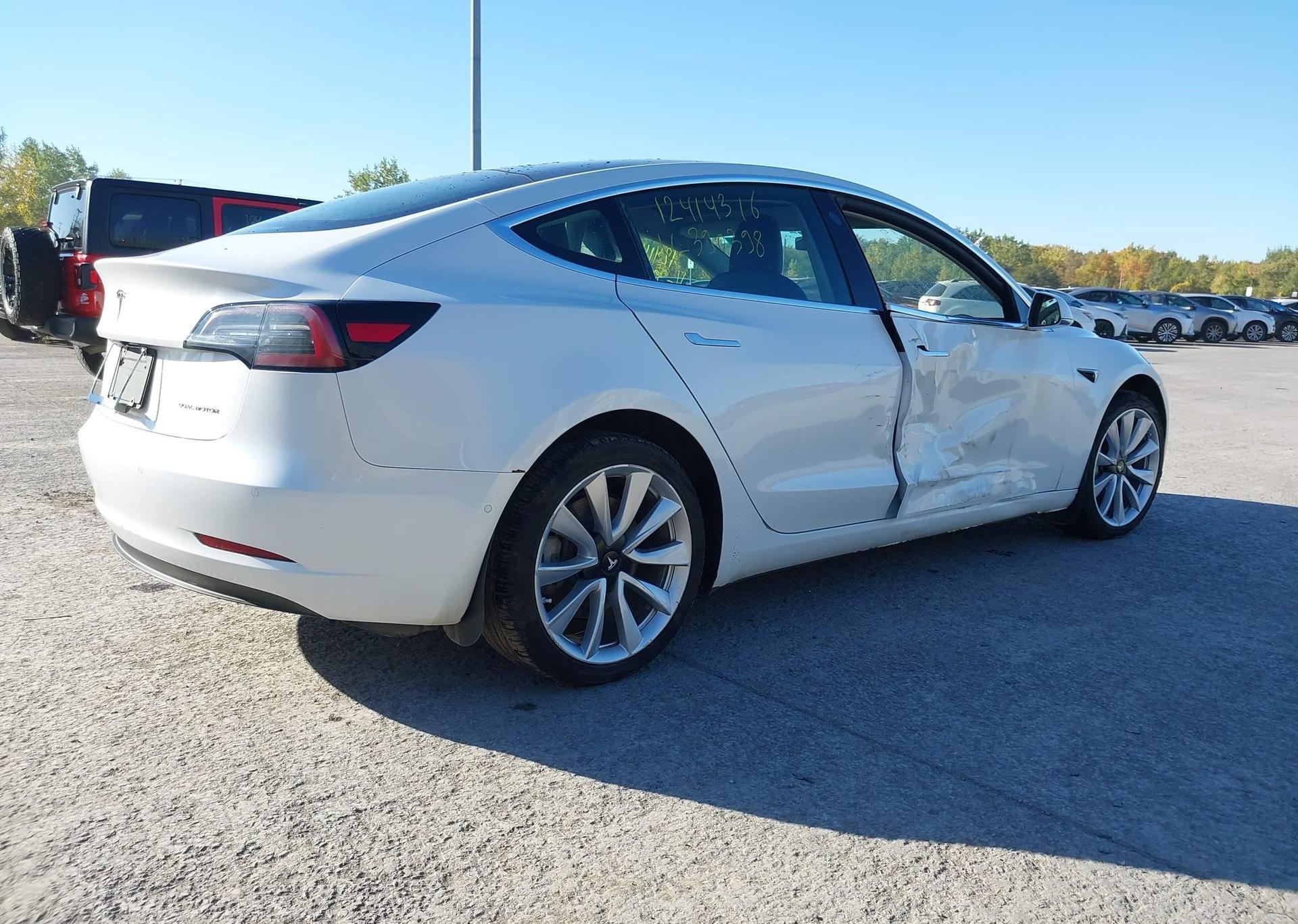 2019 TESLA MODEL 3