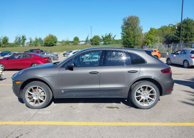 2016 PORSCHE MACAN S