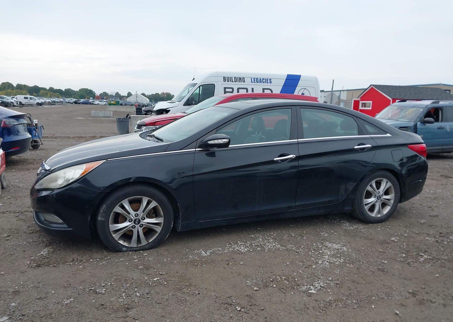 2011 HYUNDAI SONATA LIMITED