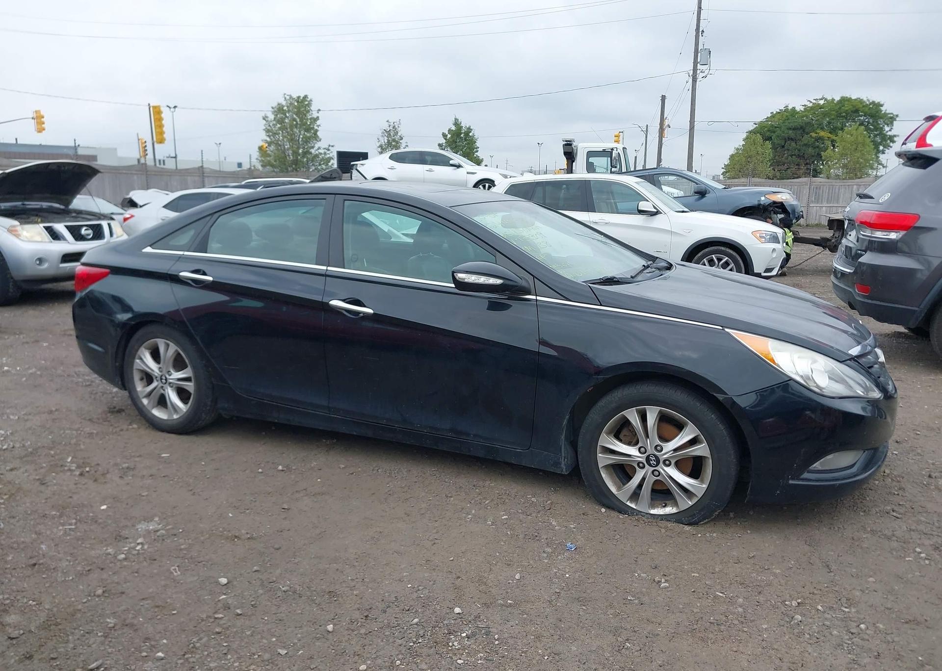 2011 HYUNDAI SONATA LIMITED