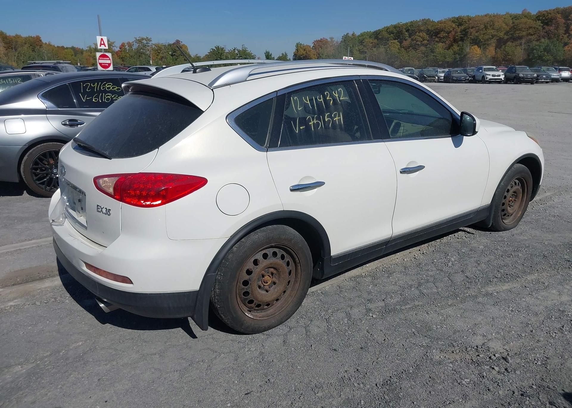 2010 INFINITI EX35