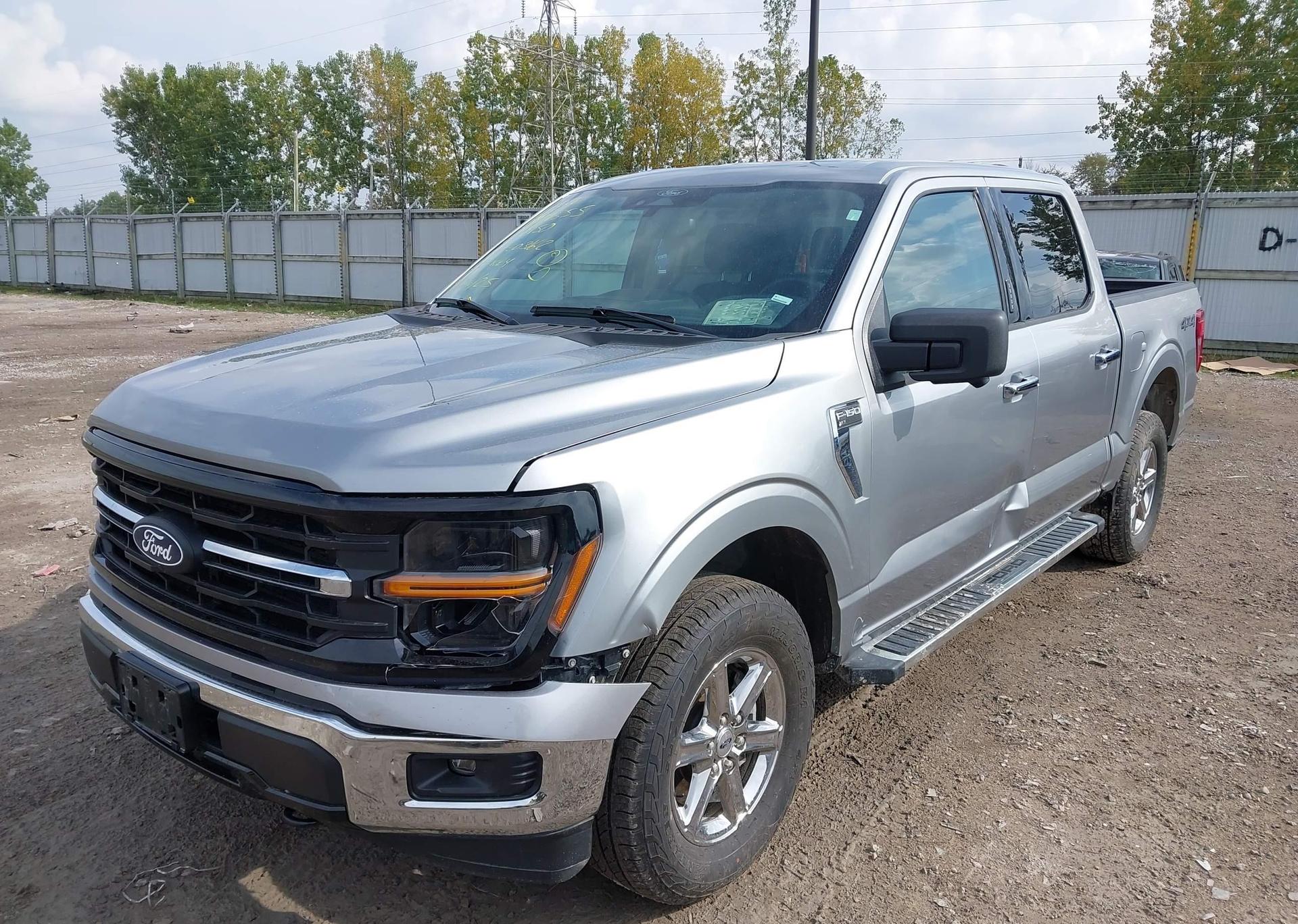 2024 FORD F150 XLT