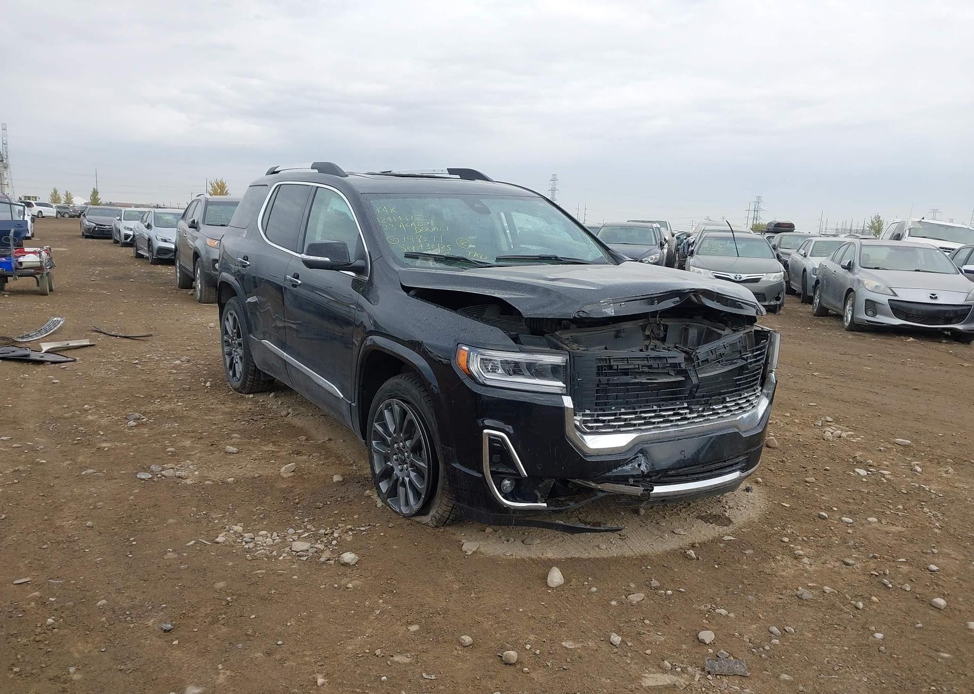 2023 GMC ACADIA DENALI