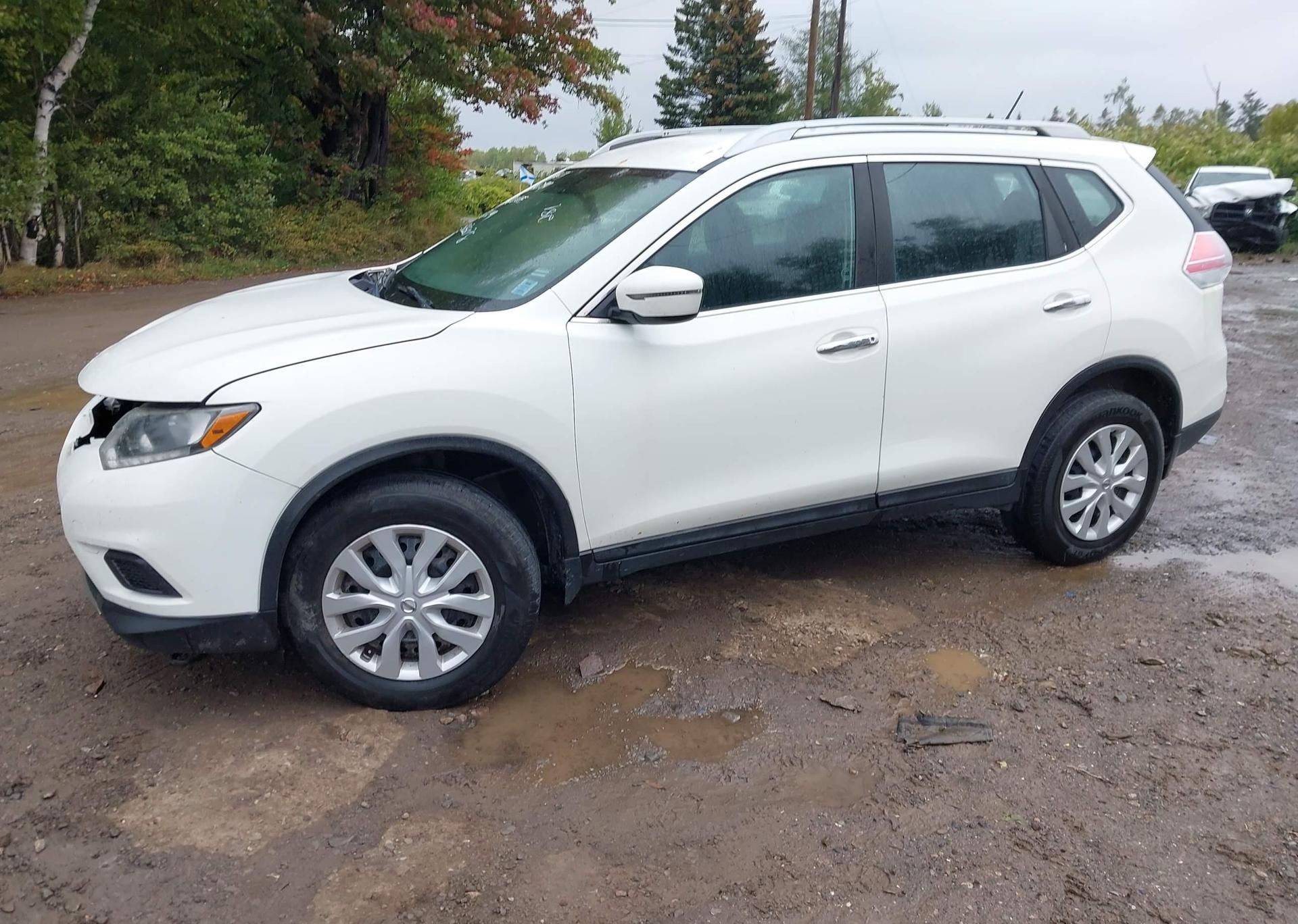 2016 NISSAN ROGUE S