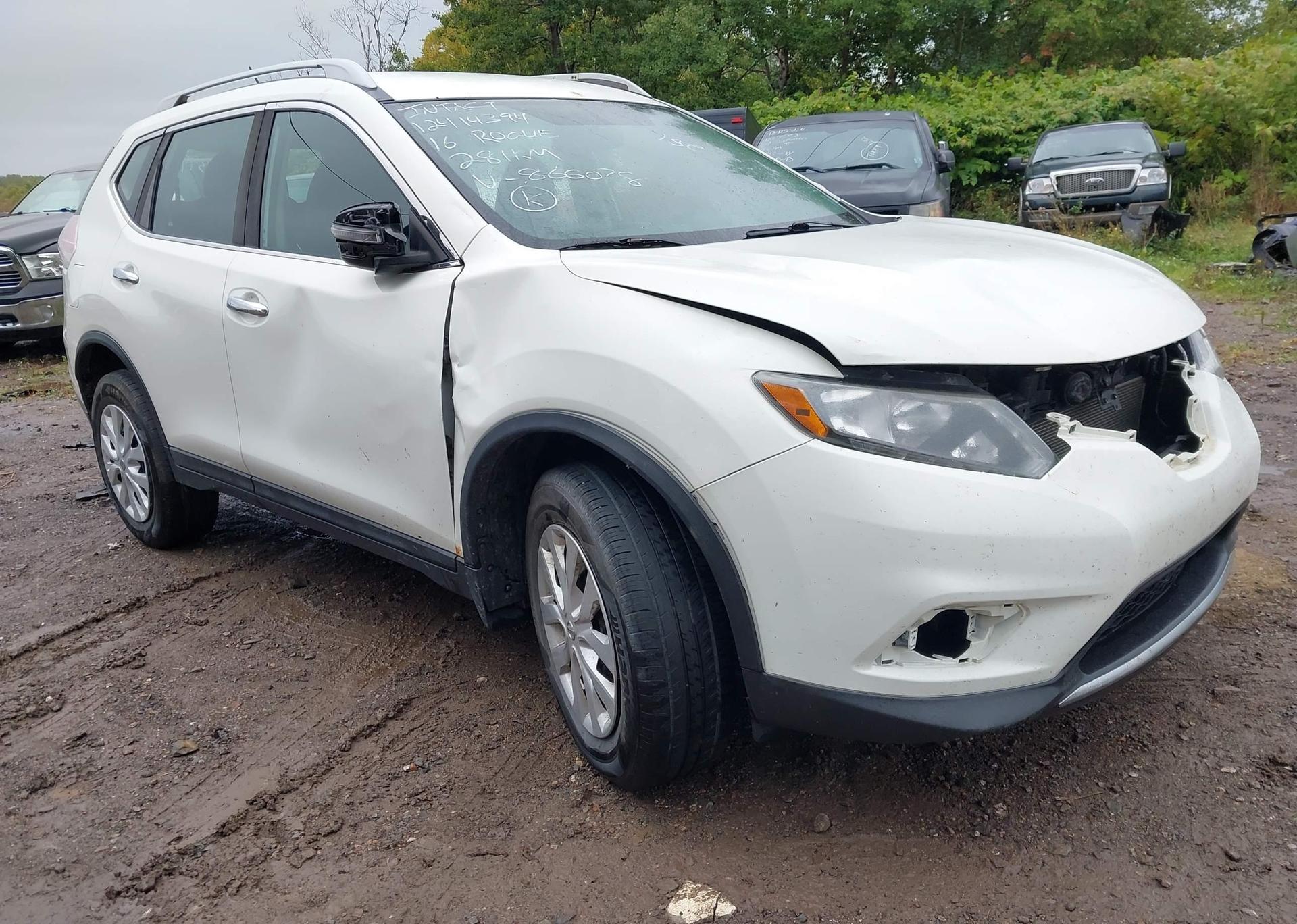 2016 NISSAN ROGUE S