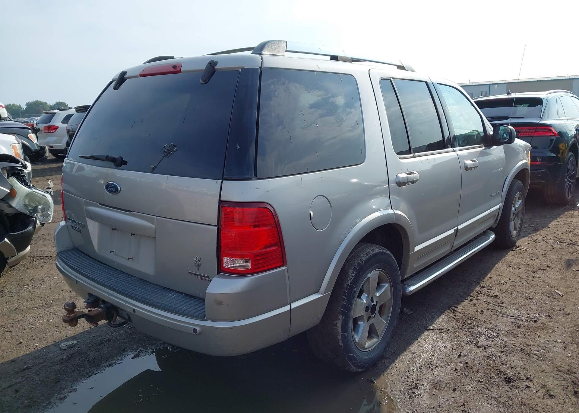 2005 FORD EXPLORER LIMITED
