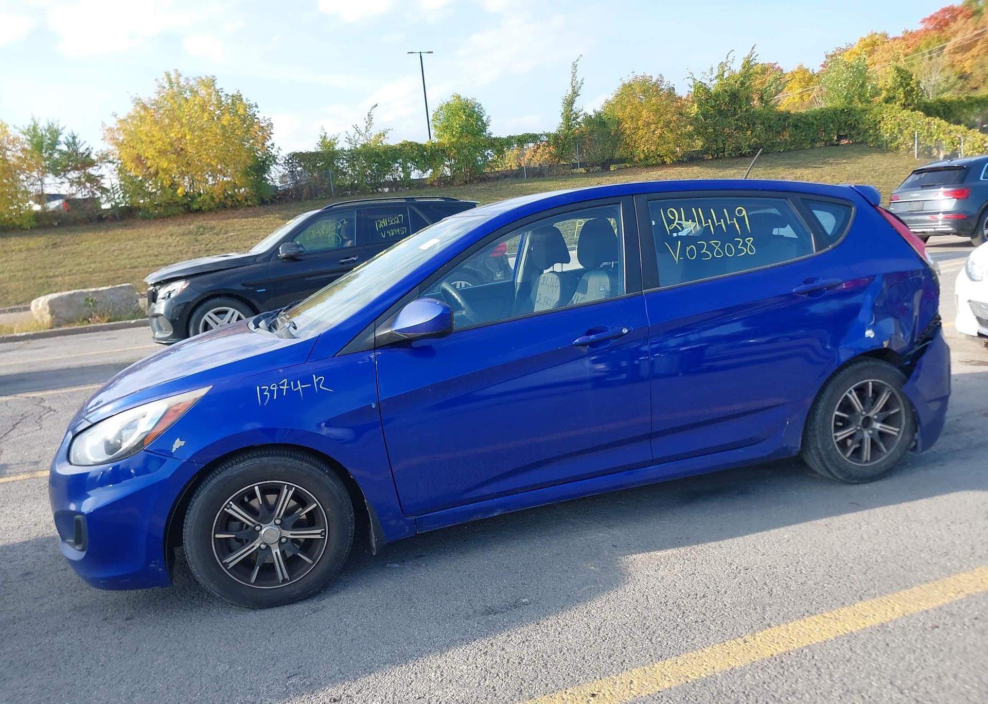 2012 HYUNDAI ACCENT