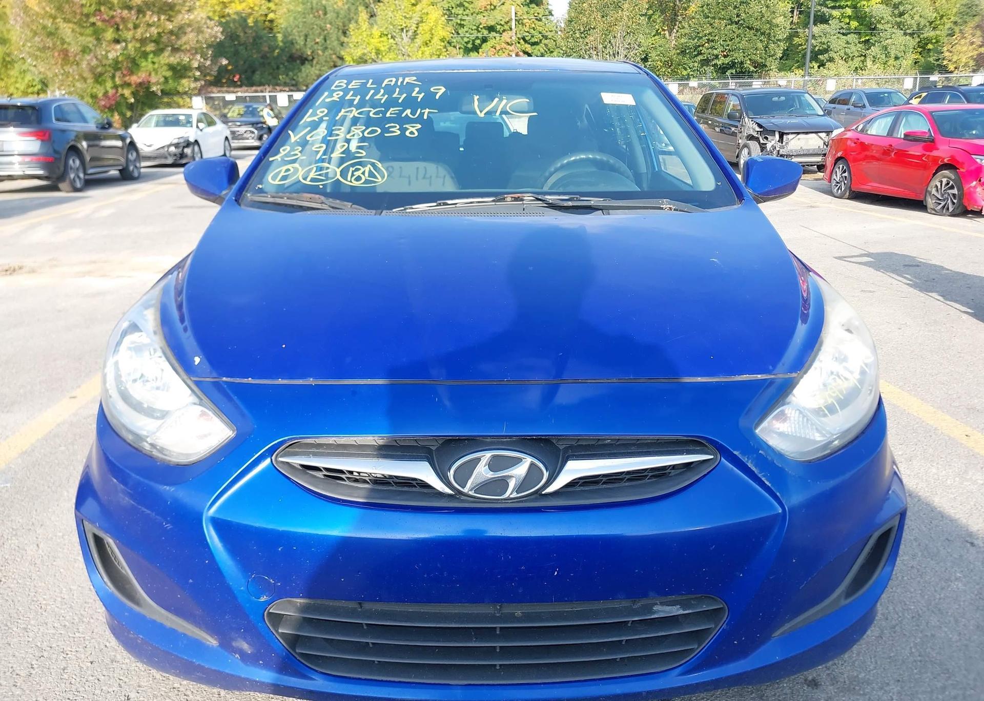2012 HYUNDAI ACCENT
