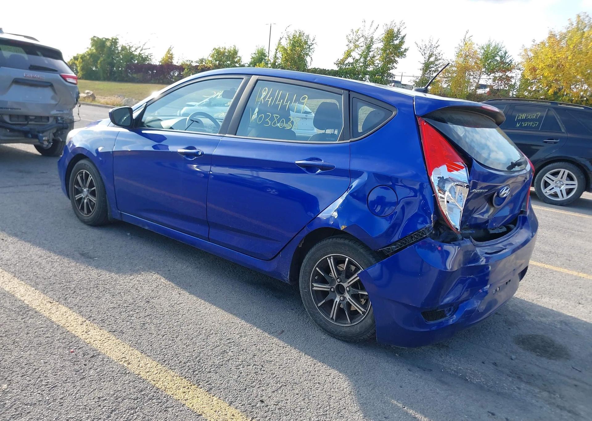 2012 HYUNDAI ACCENT